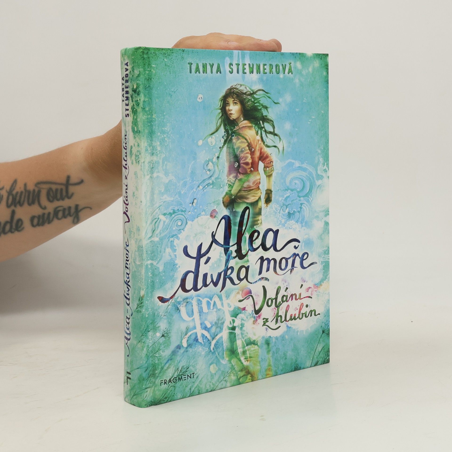 Tanya Stewner Alea, dívka moře. Volání z hlubin