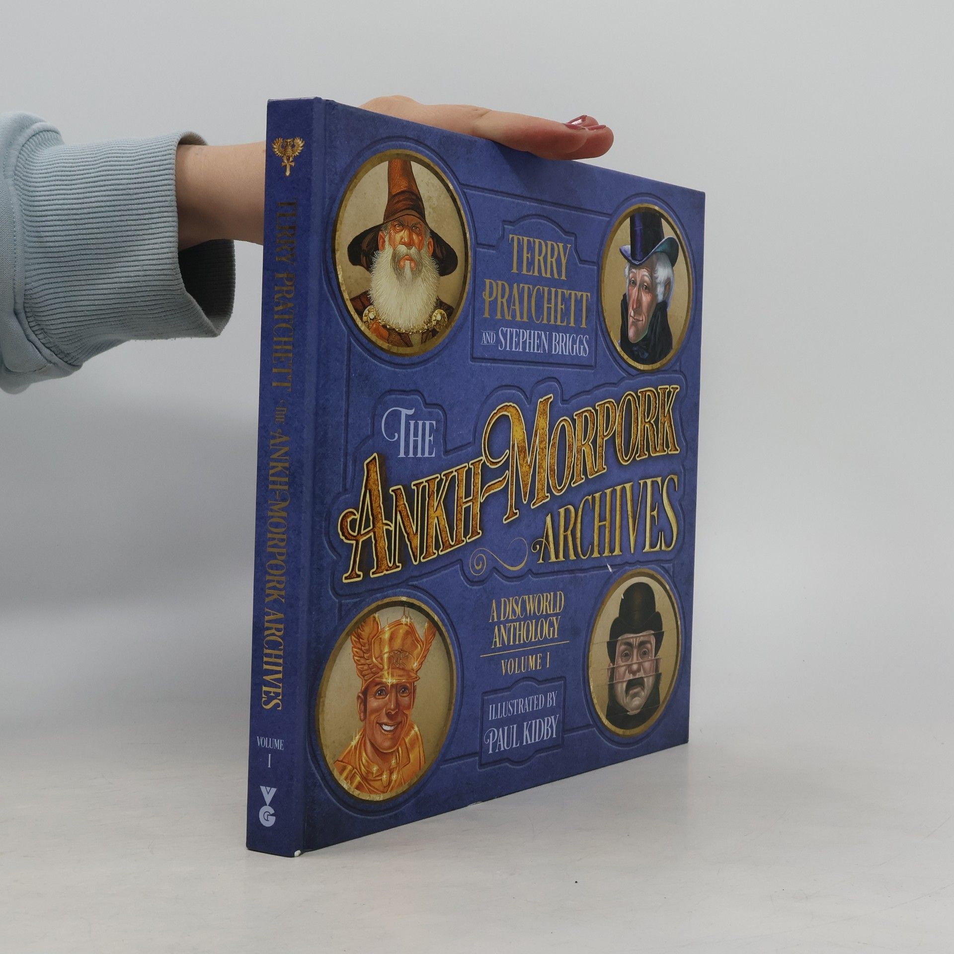 Terry Pratchett The Ankh-Morpork Archives: Volume One