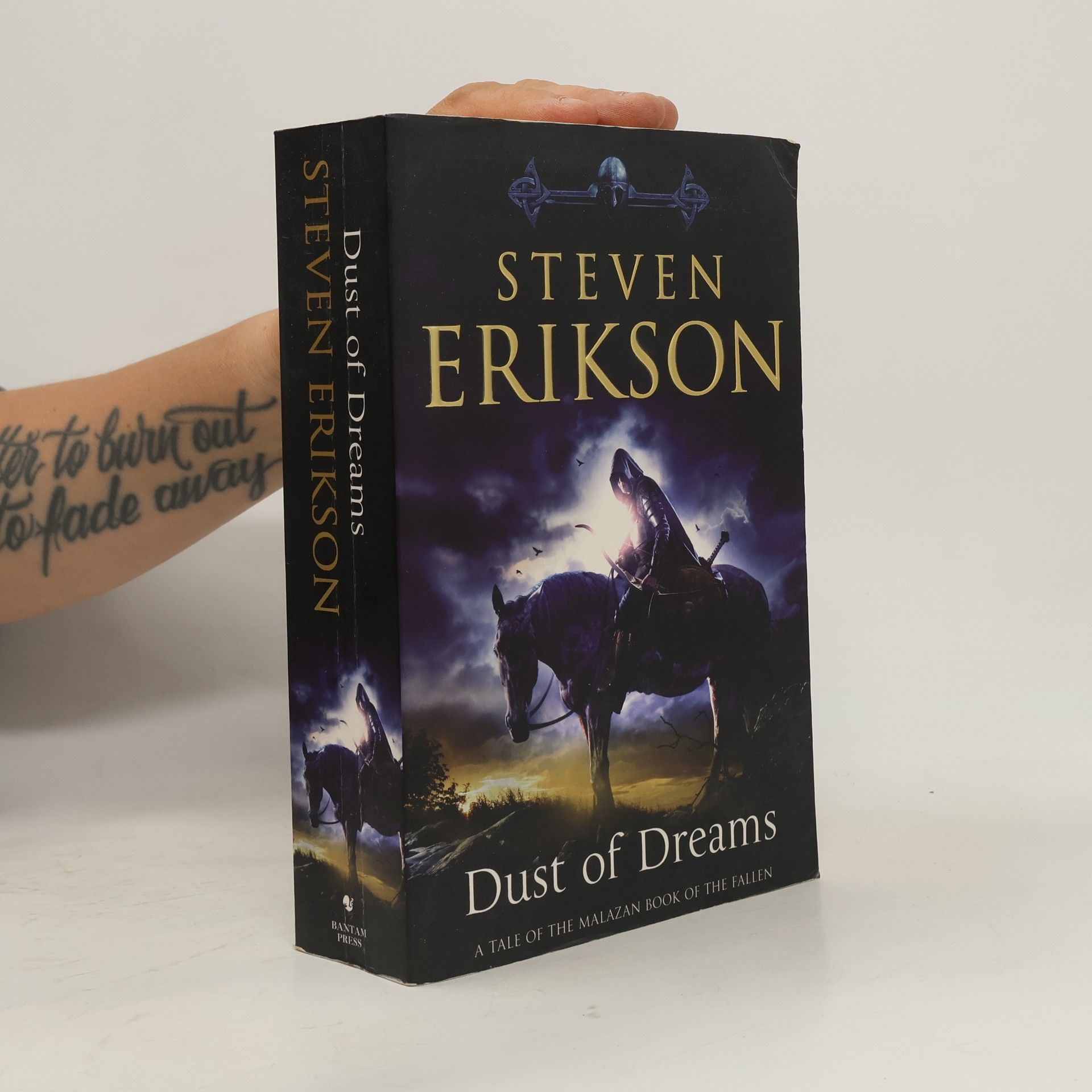 Steven Erikson Dust of Dreams