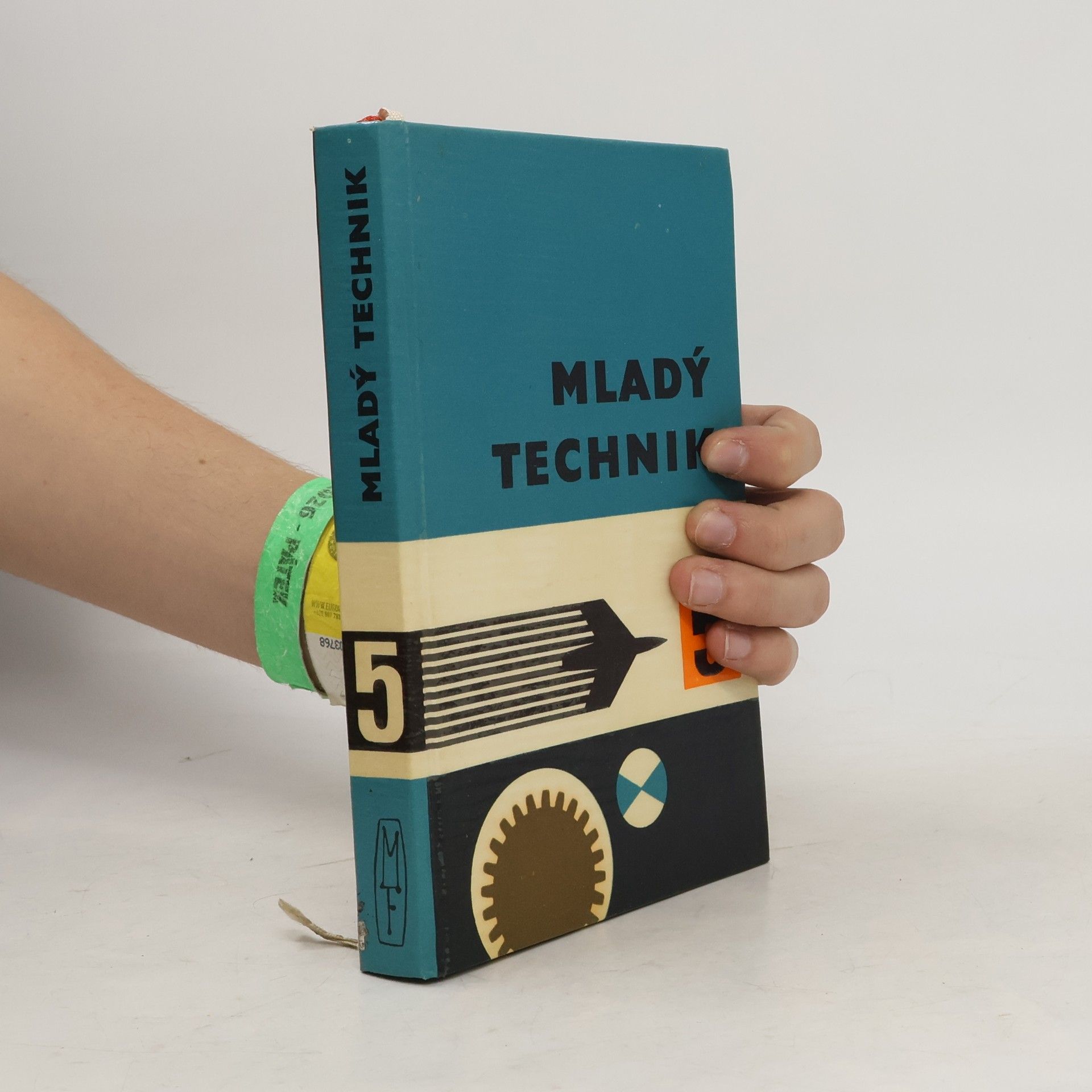 Autorenkollektiv Mladý technik 5