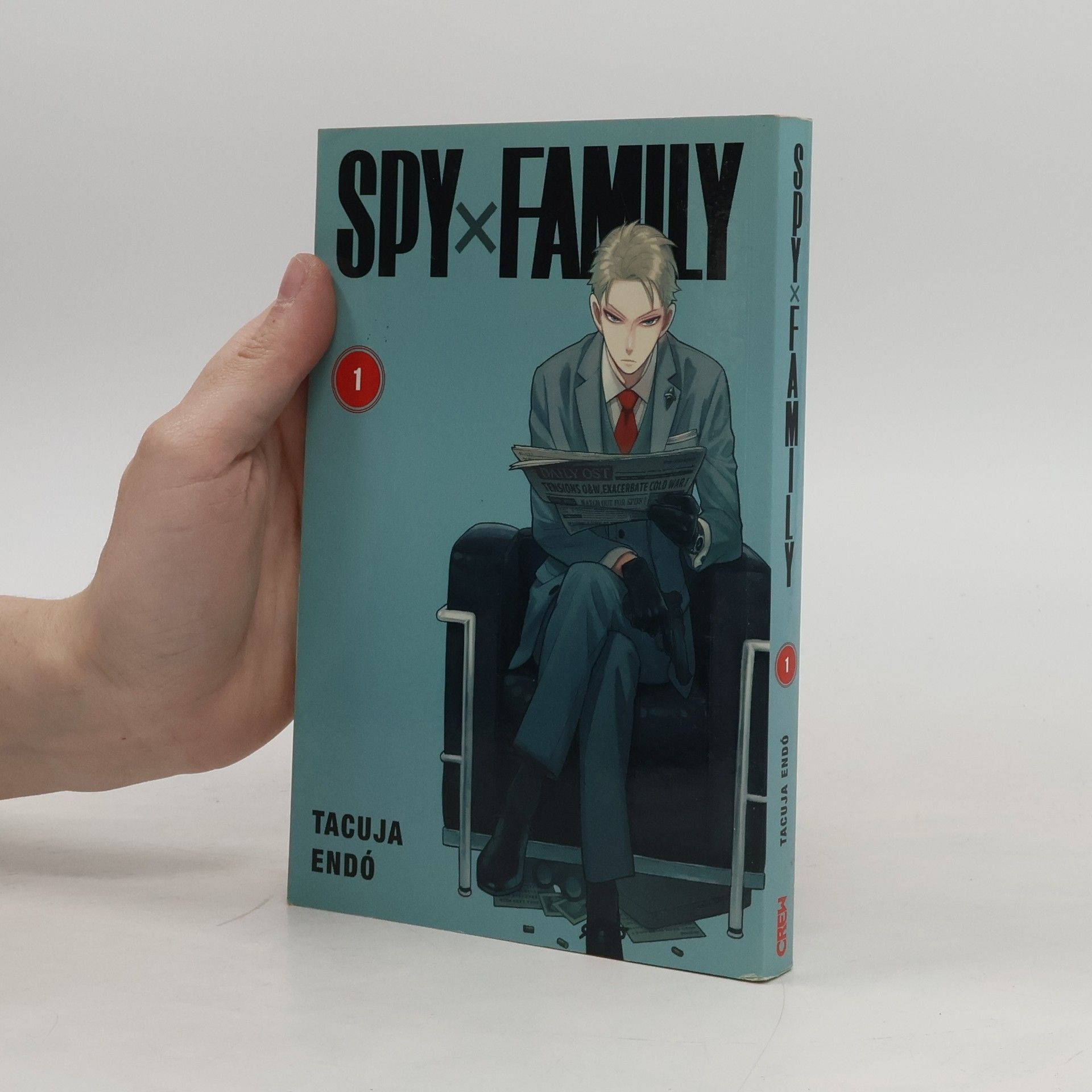 Tacuja Endó Spy x Family 1