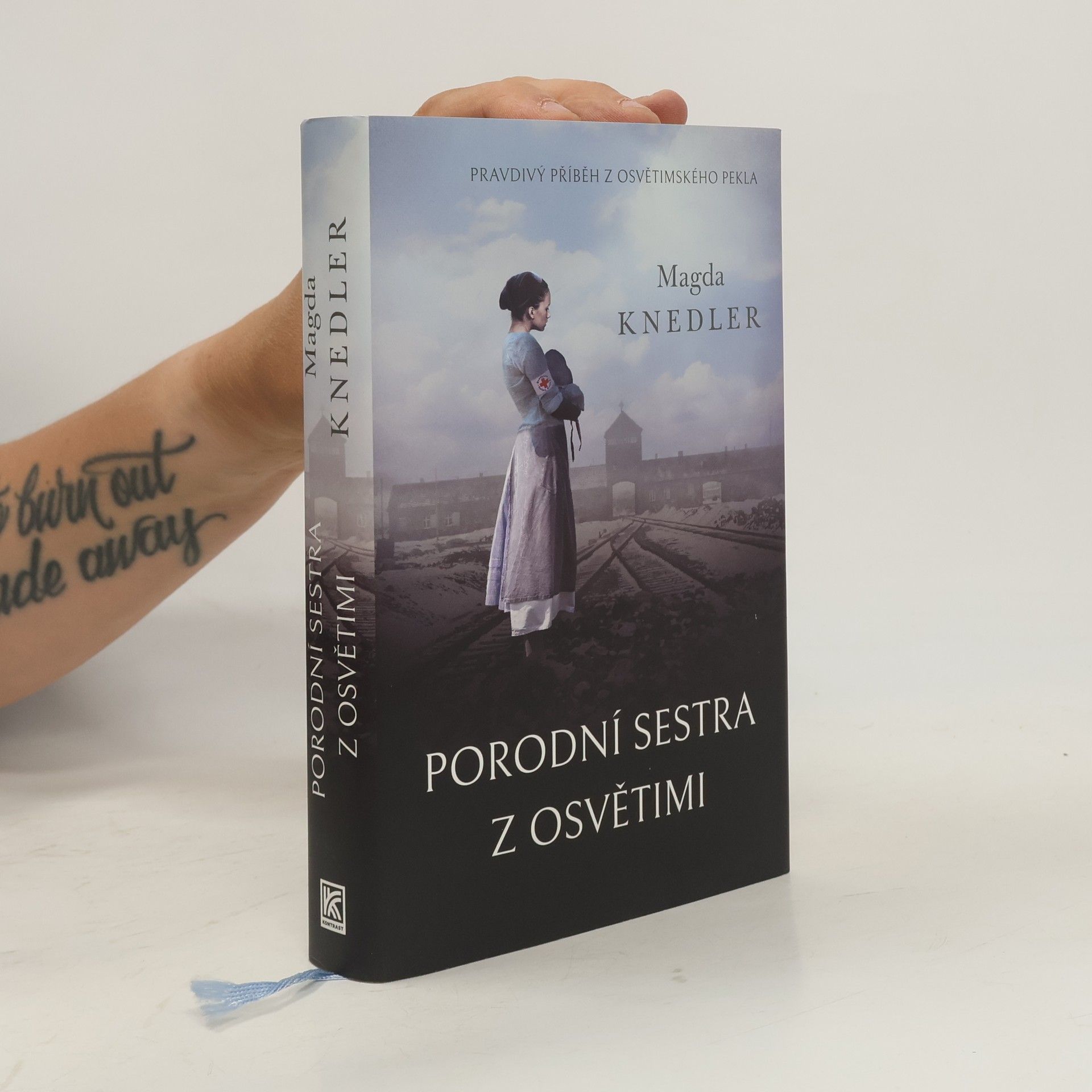 Magdalena Knedler Porodní sestra z Osvětimi
