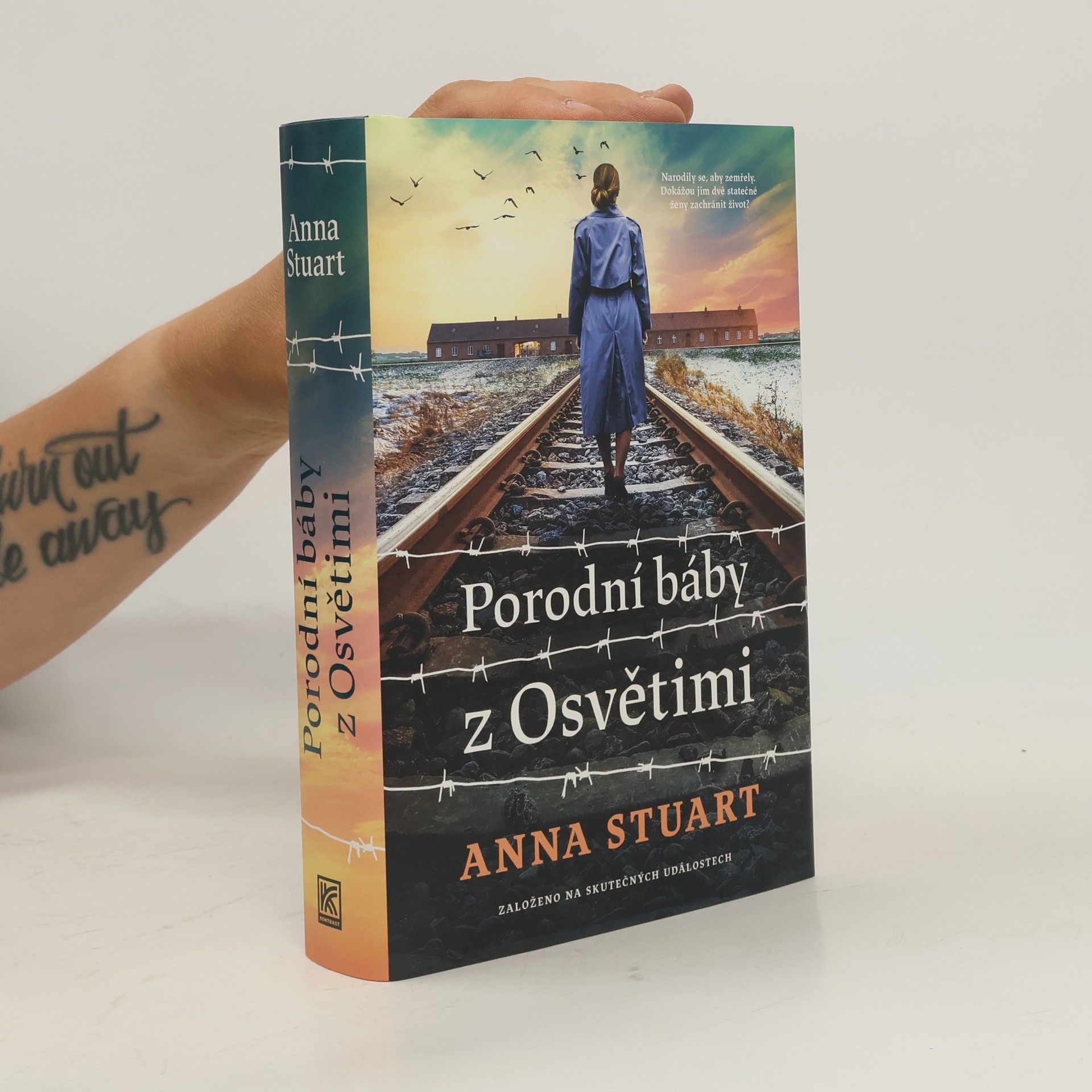 Anna Stuart Porodní báby z Osvětimi