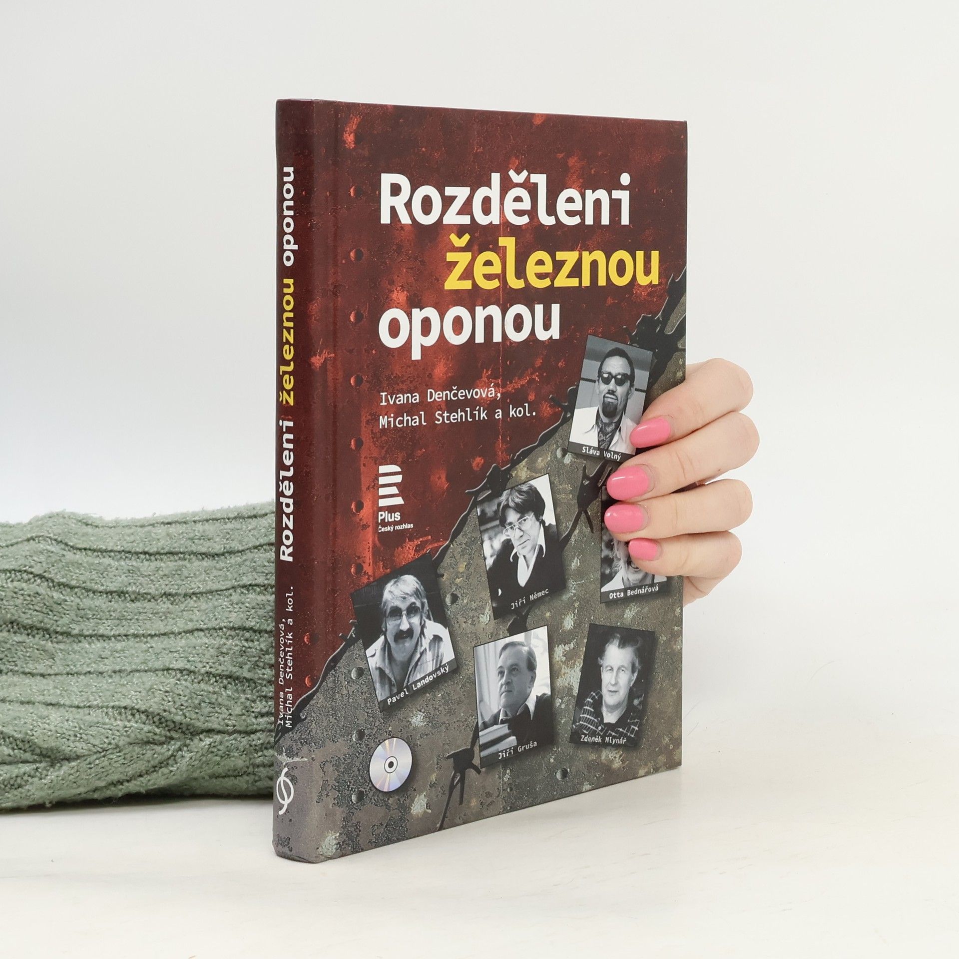 Rozděleni železnou oponou