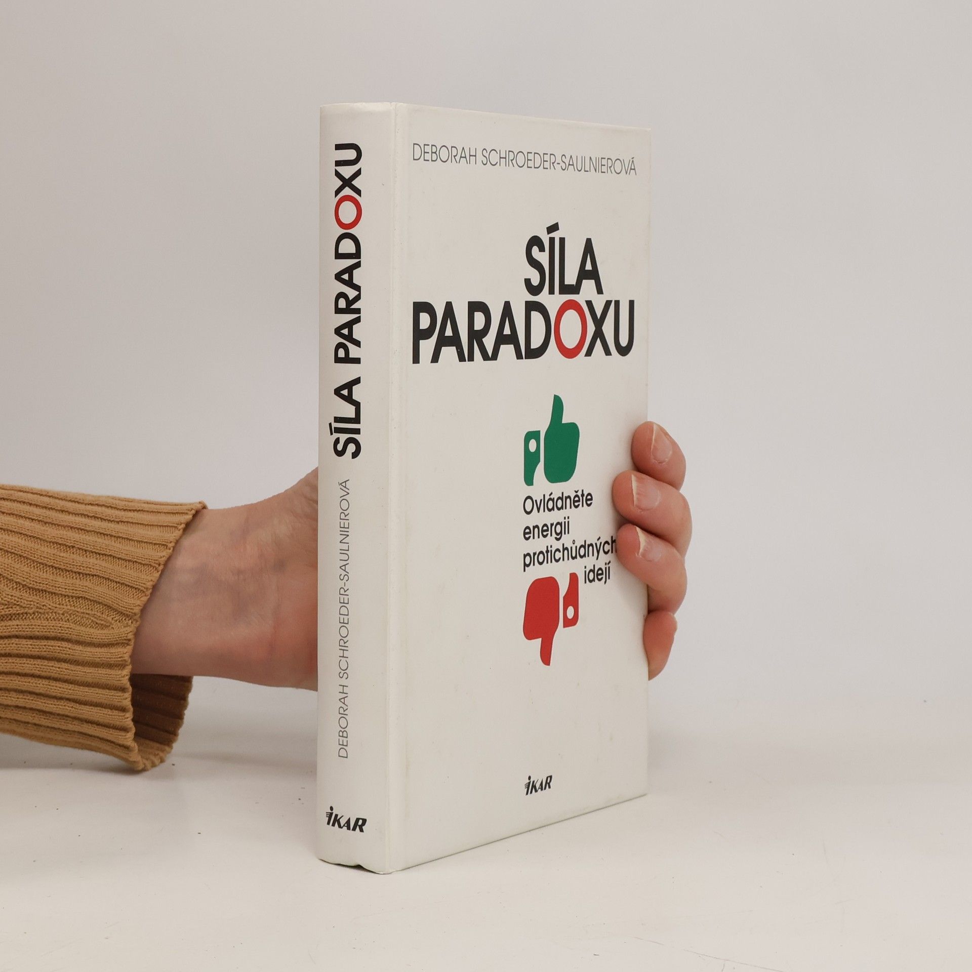 Síla paradoxu: Ovládněte energii protichůdných idejí