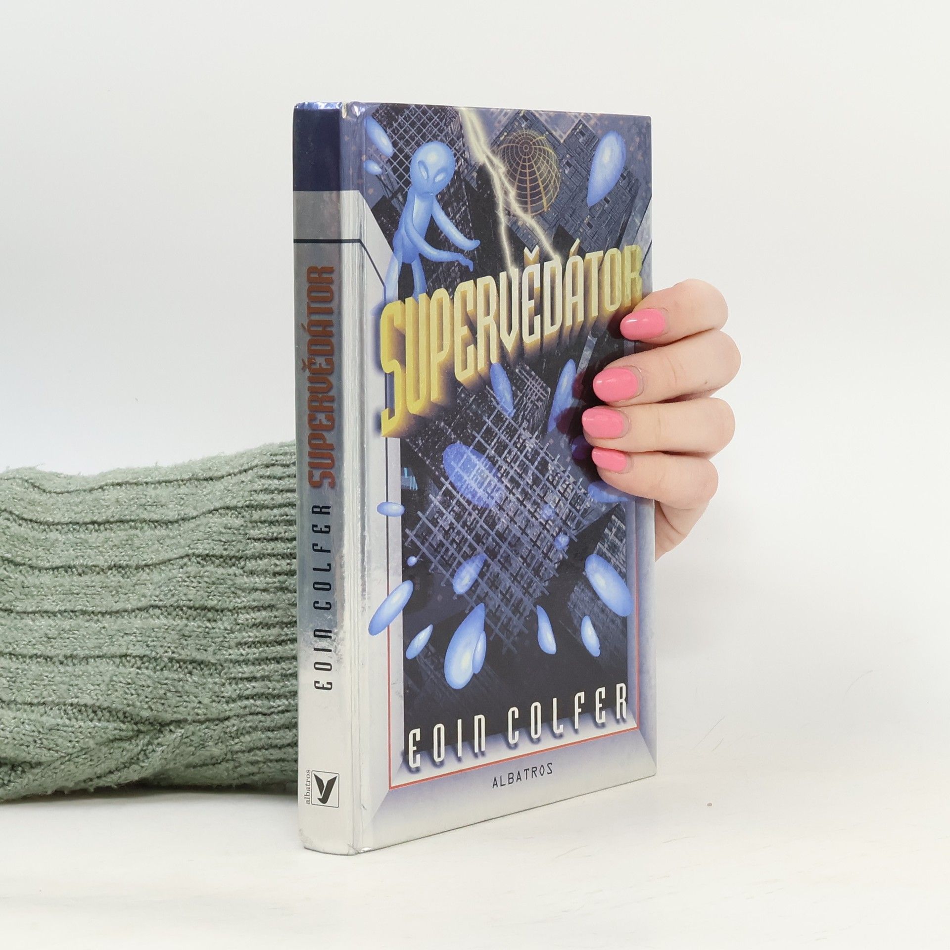 Eoin Colfer Supervědátor