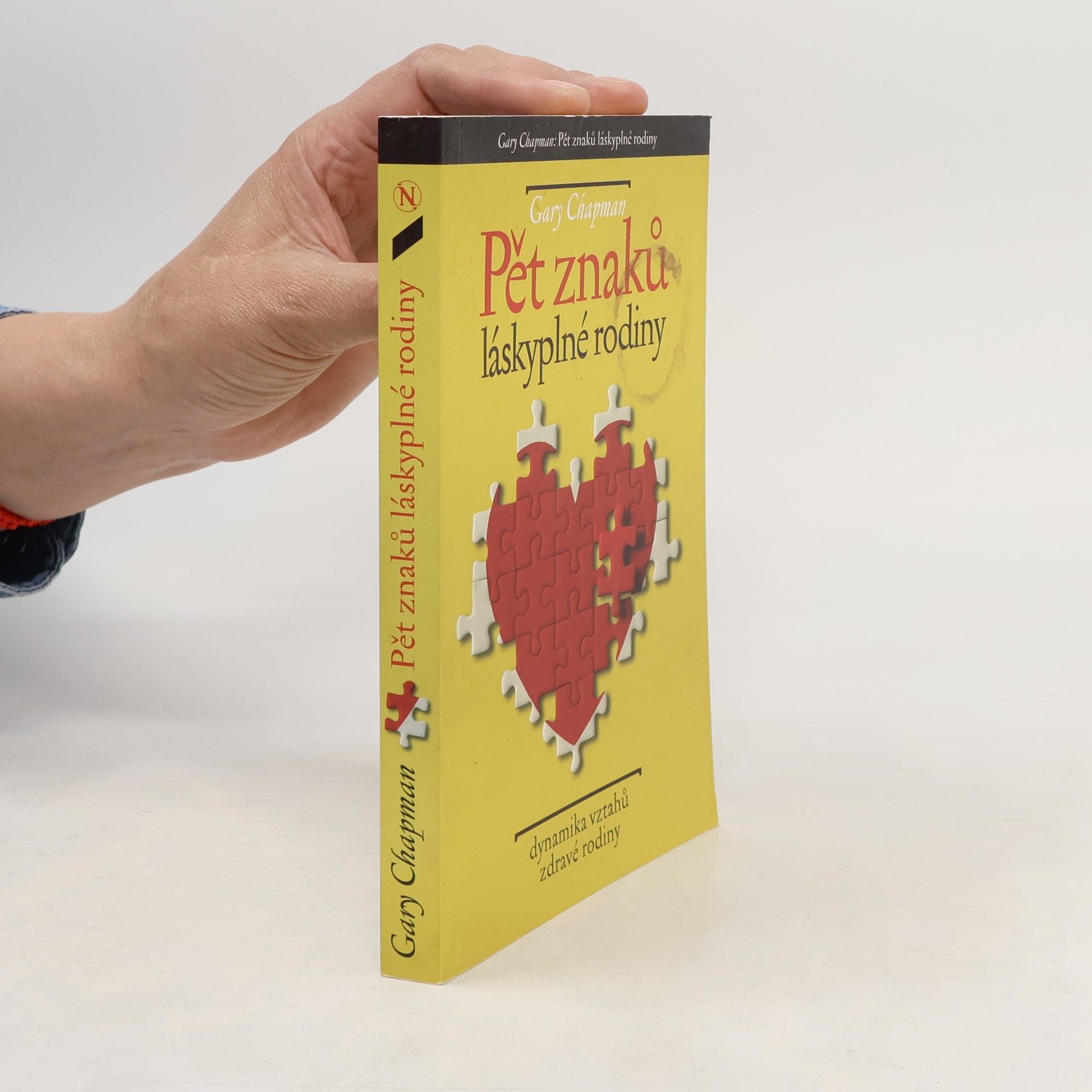 Gary Chapman Pět znaků láskyplné rodiny : dynamika vztahů zdravé rodiny