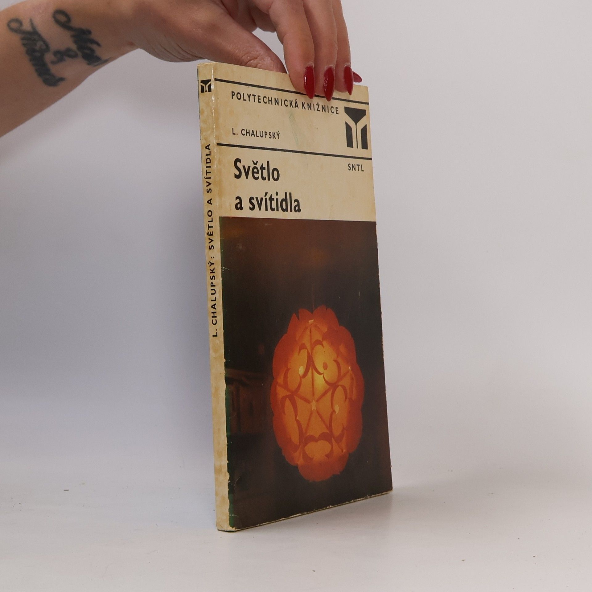 Ladislav Chalupský Světlo a svítidla