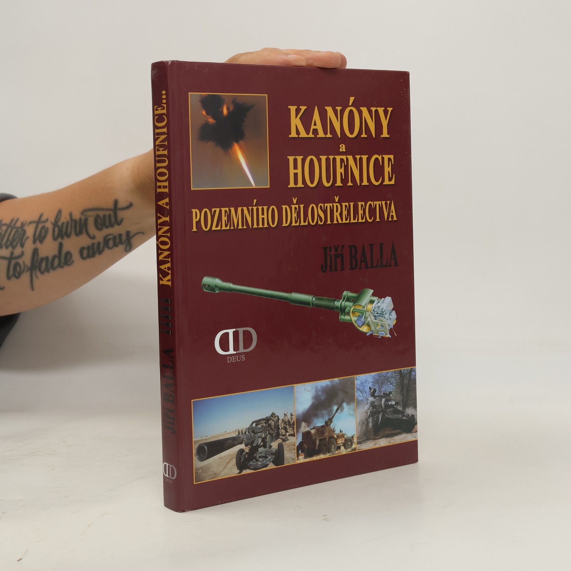 Jiří Balla Kanóny a houfnice pozemního dělostřelectva