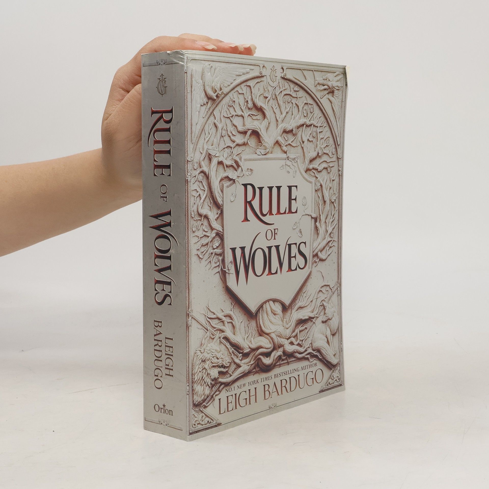 Leigh Bardugo Rule of wolves