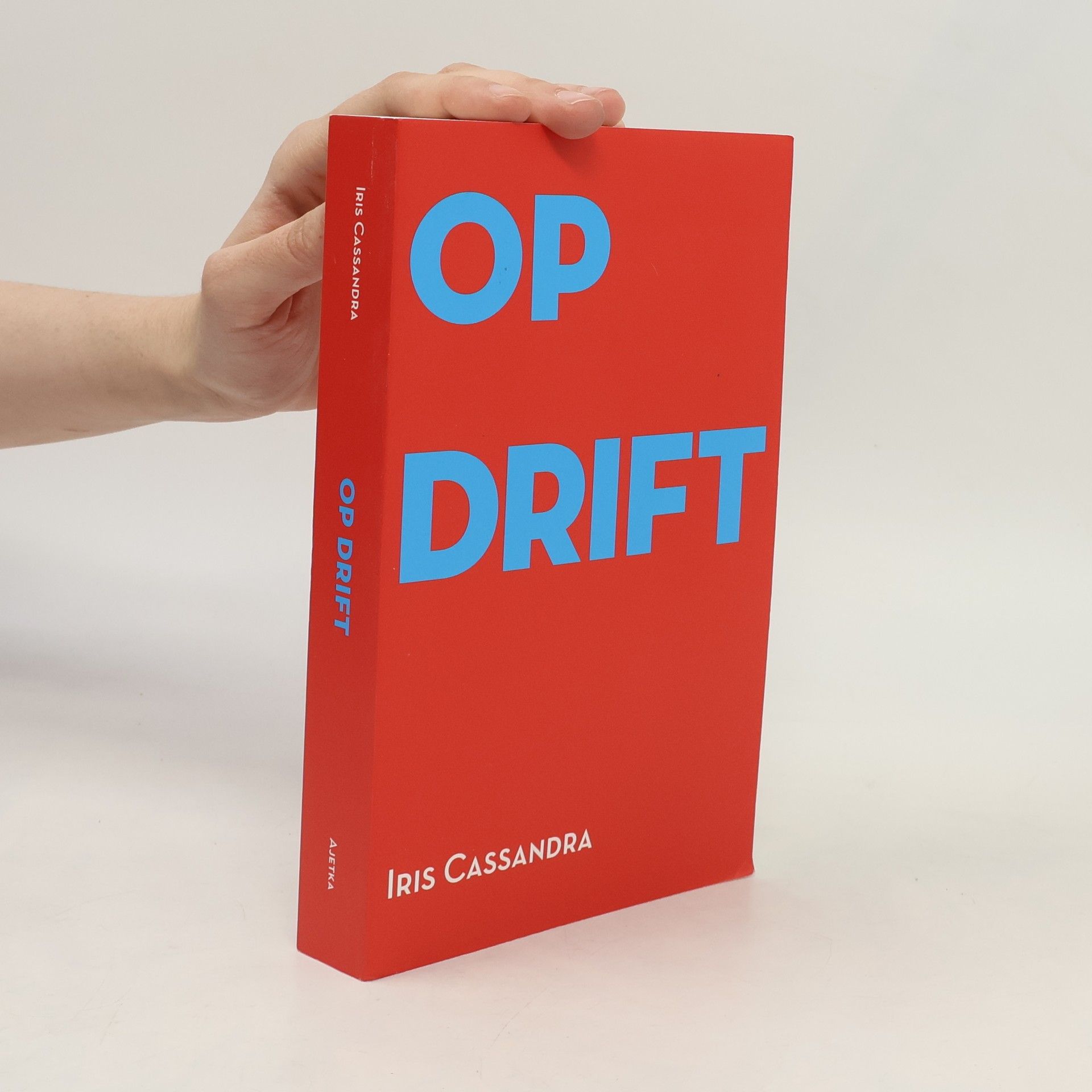 Iris Cassandra Op Drift