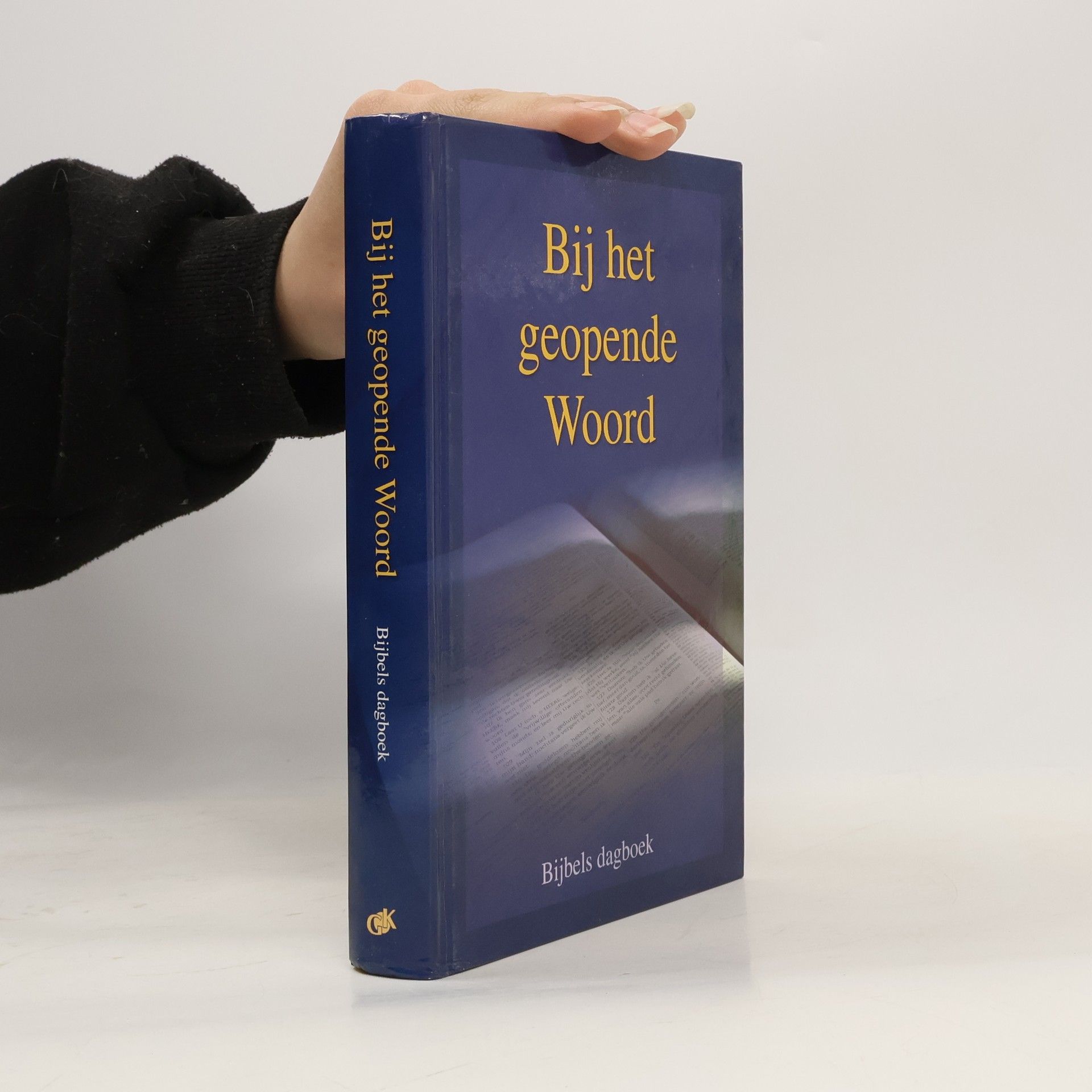 G. Beens Bij het geopende woord