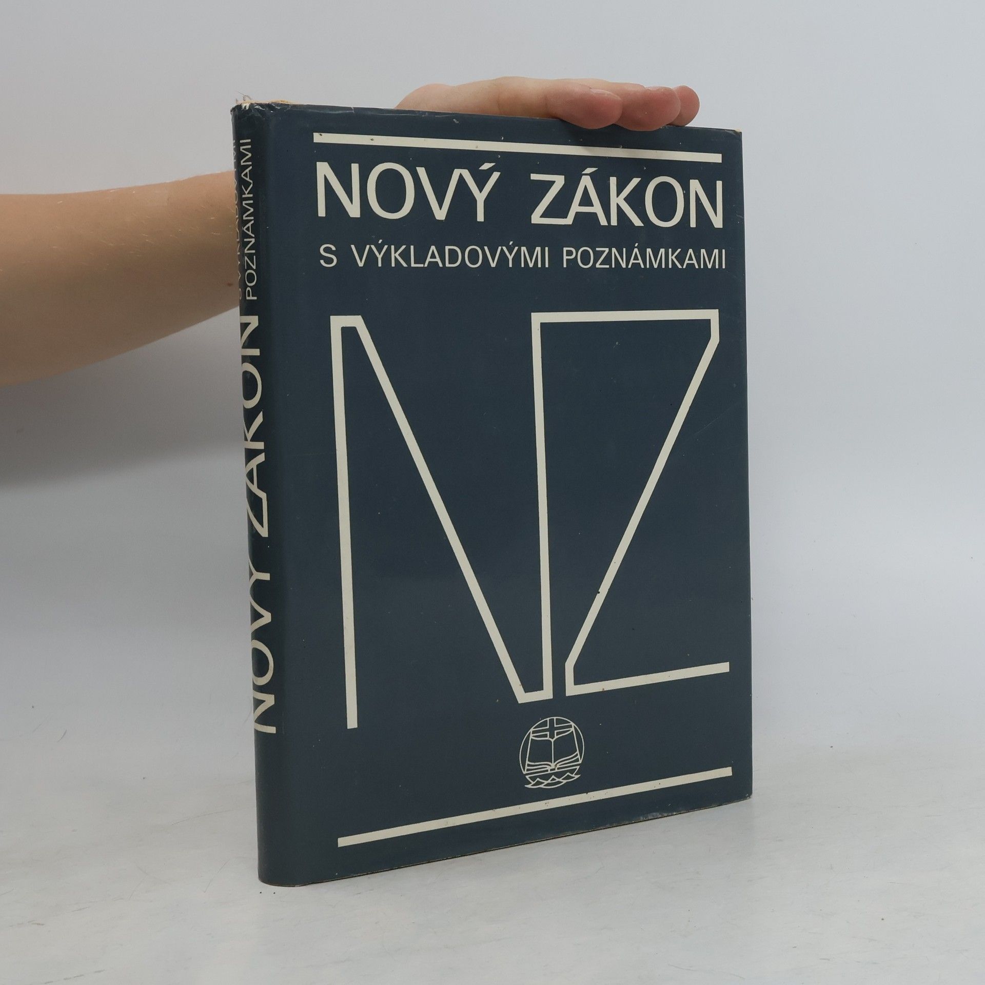 Collectif d'auteurs Nový zákon s výkladovými poznámkami
