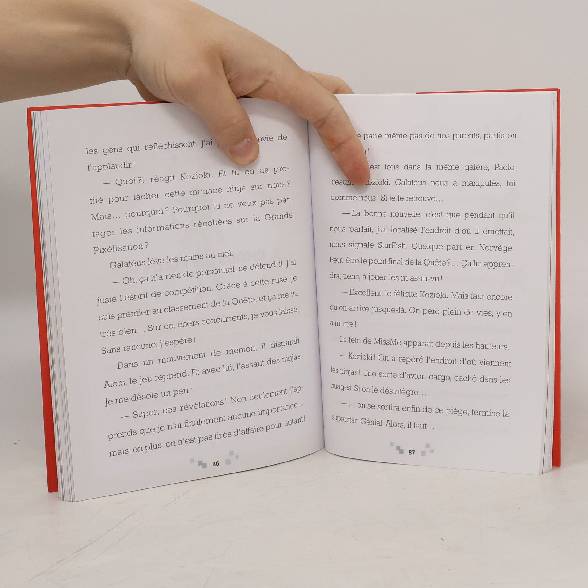 Various authors Pixel planète. Le monde est devenu un jeu vidéo!
