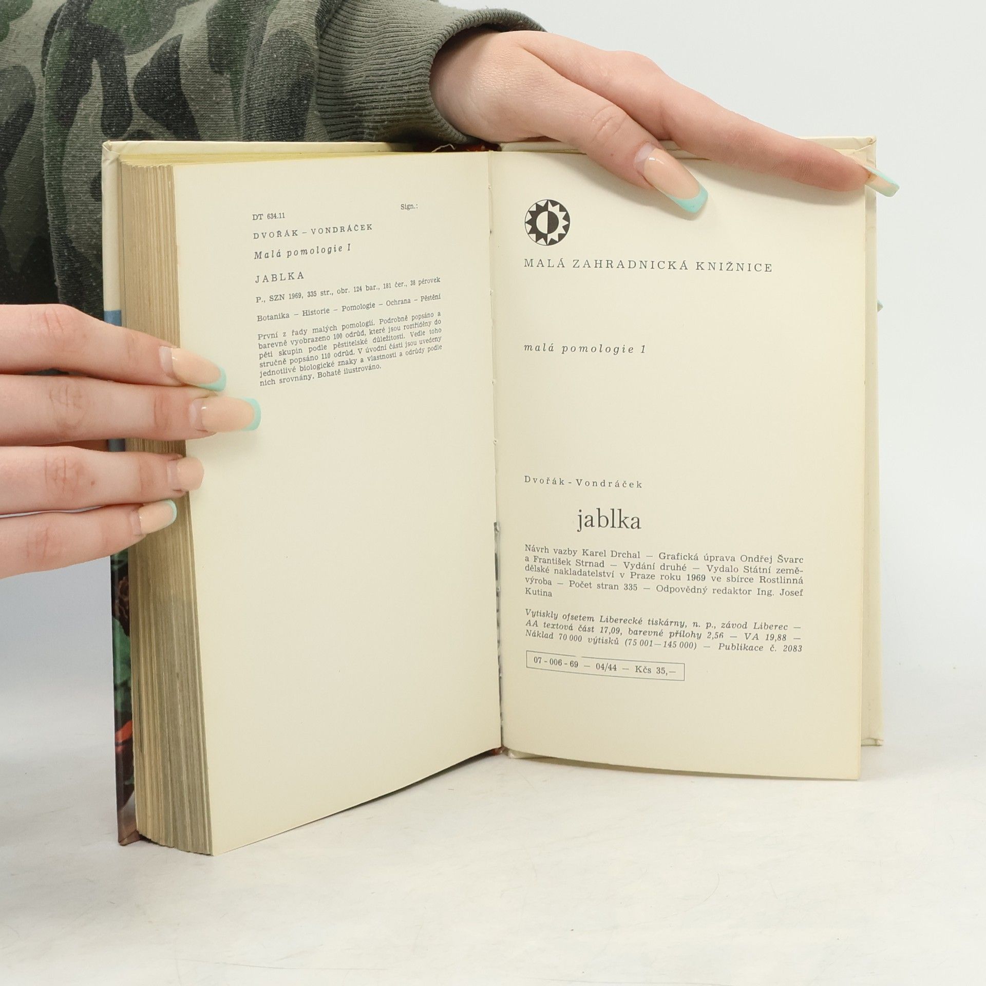 Autorenkollektiv Malá pomologie 1. Jablka
