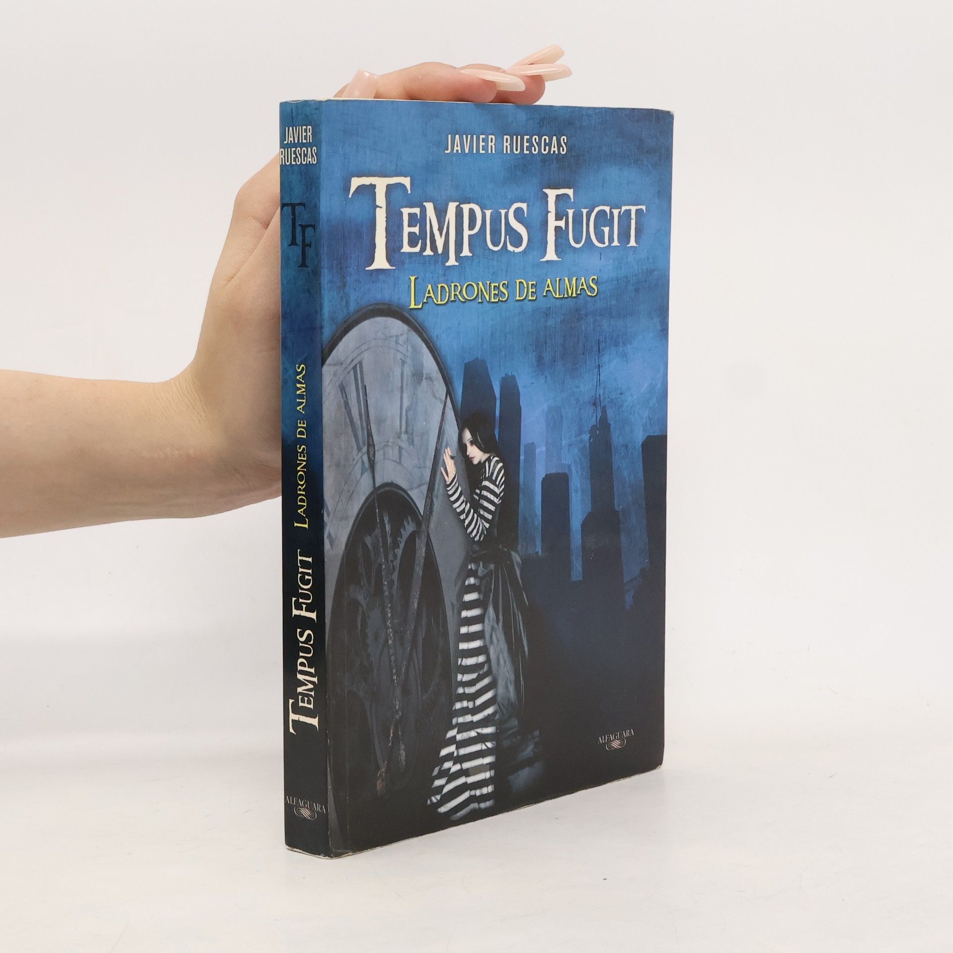 Javier Ruescas Sánchez Tempus Fugit