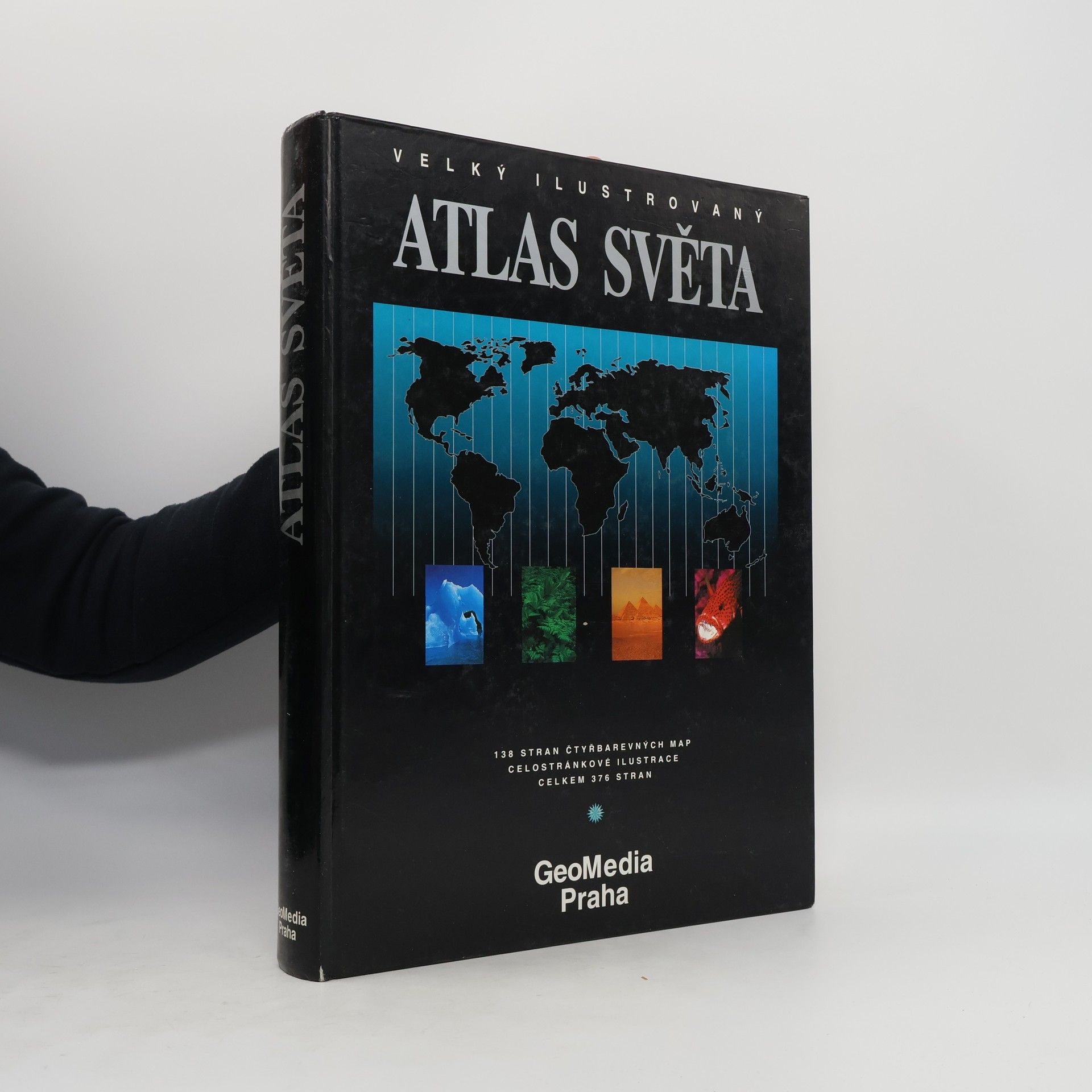 Helena Kholová Velký ilustrovaný atlas světa