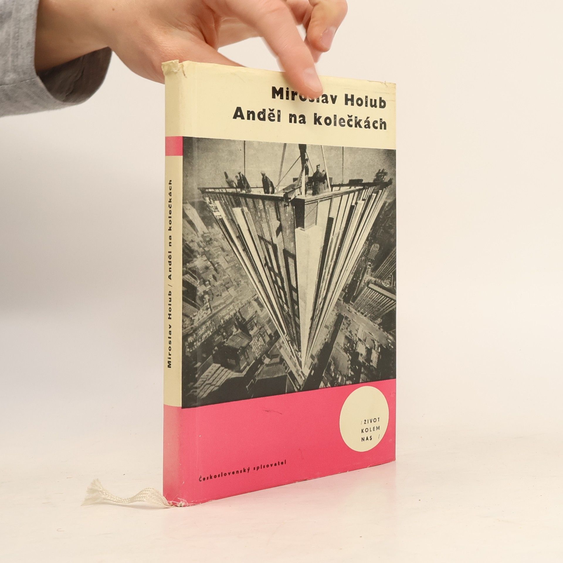 Miroslav Holub Anděl na kolečkách