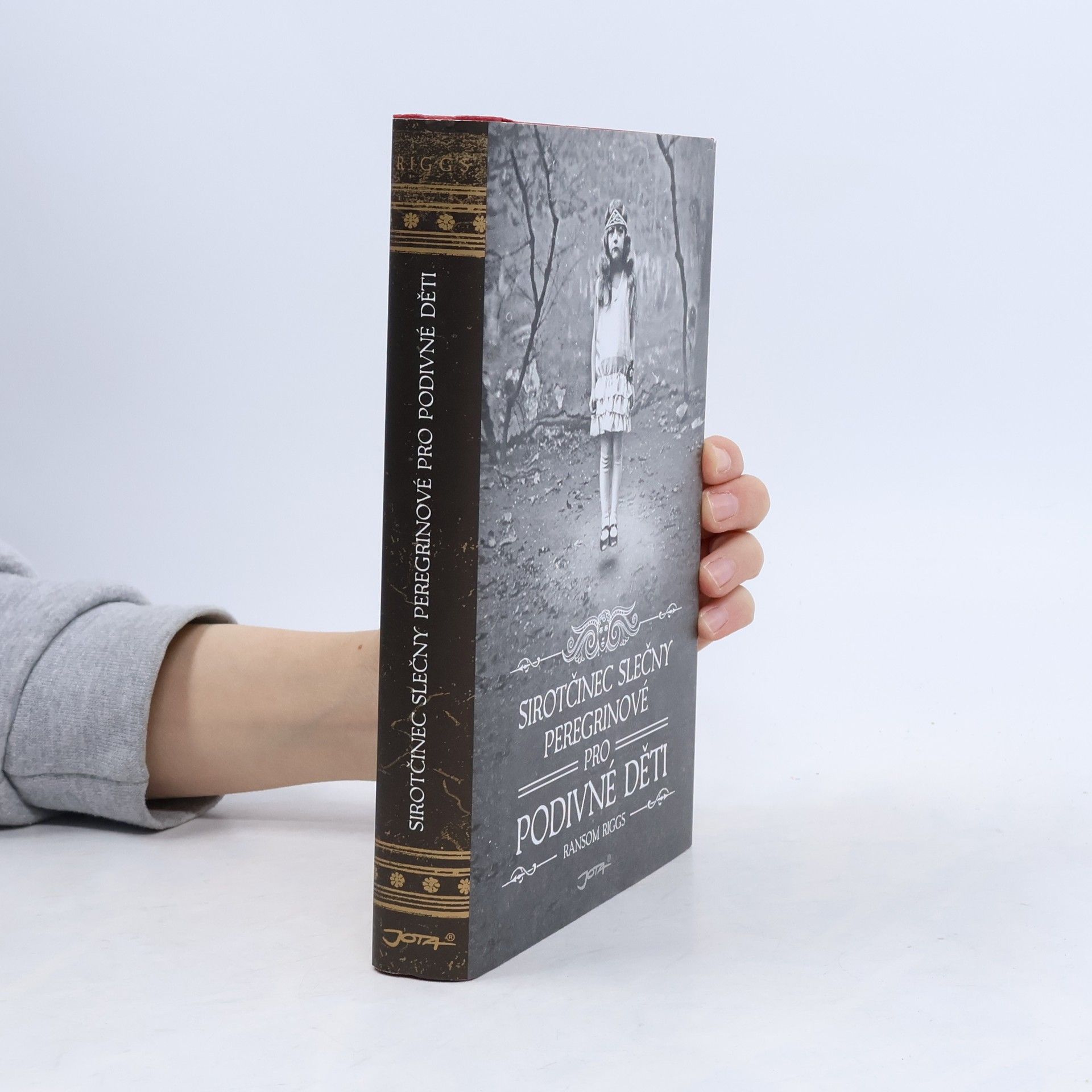 Ransom Riggs Sirotčinec slečny Peregrinové pro podivné děti