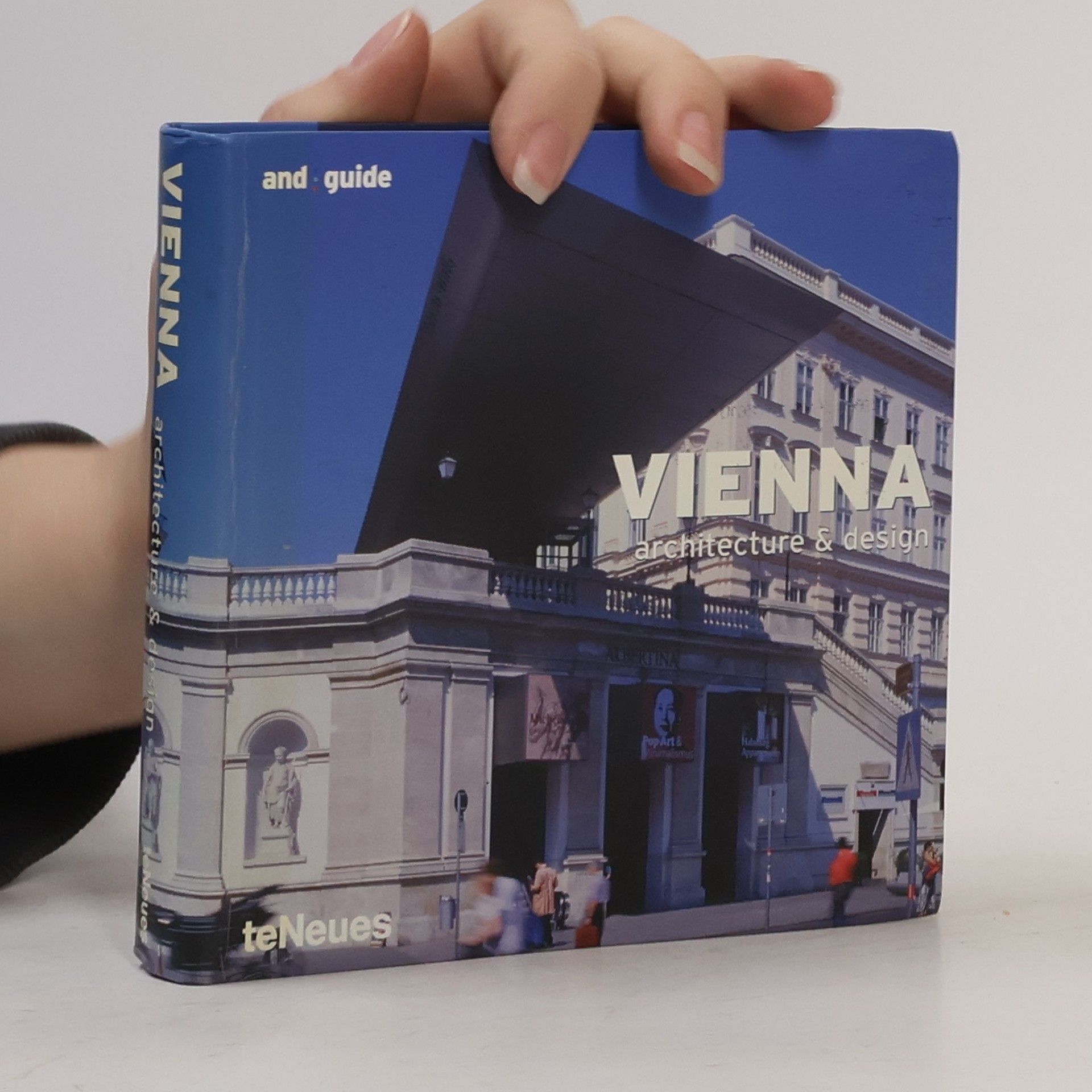 Vienna: architecture & design