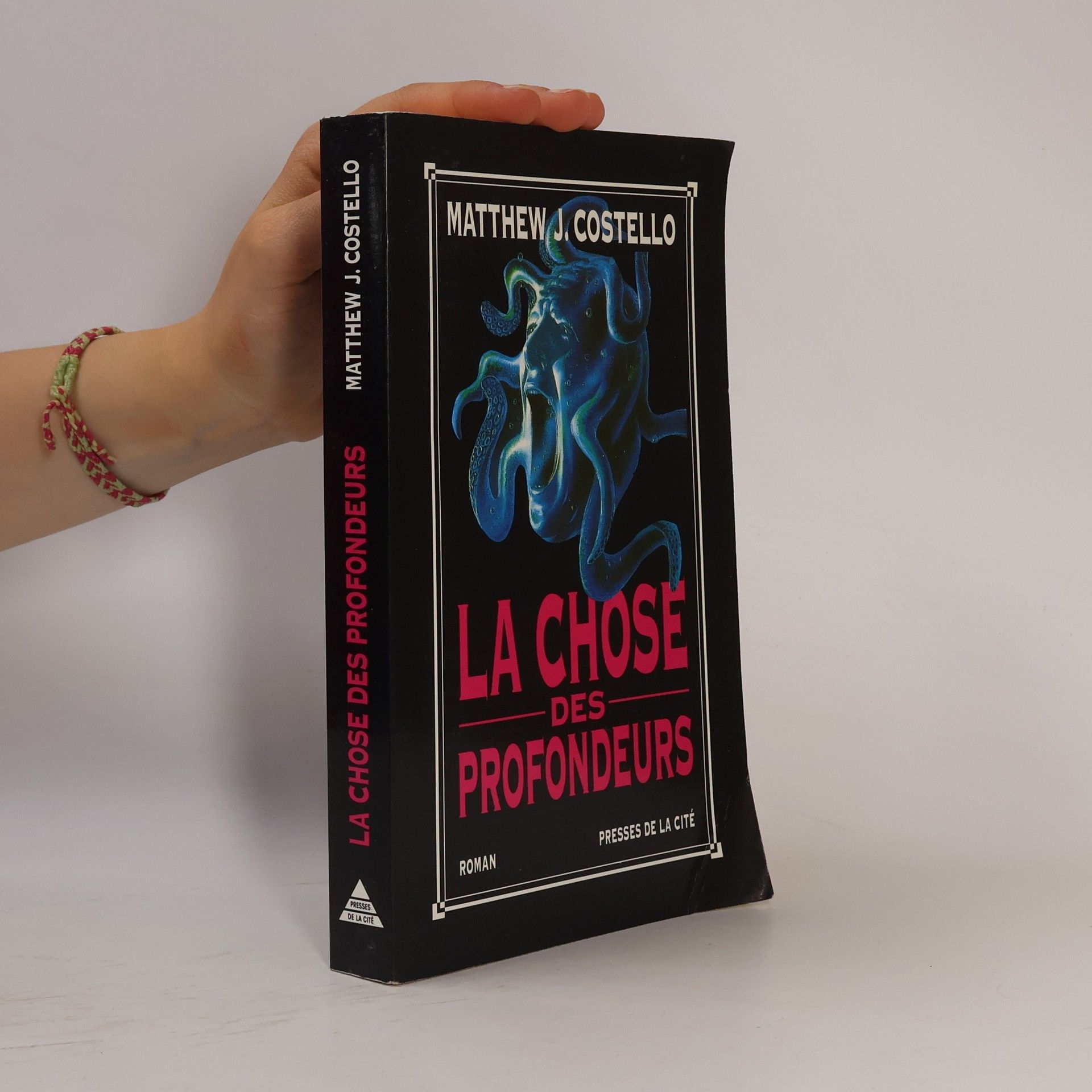 Matthew J. Costello La chose des profondeurs