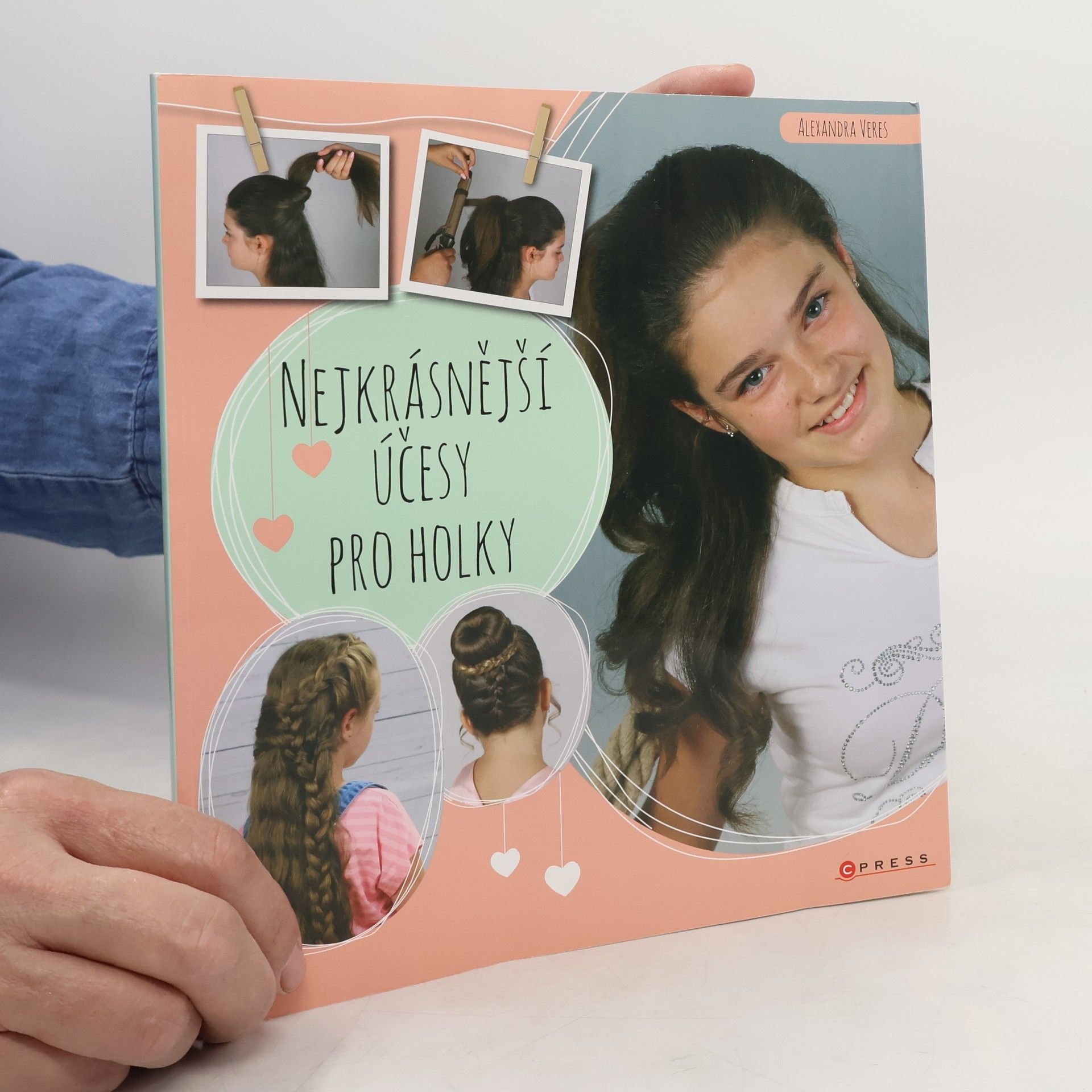 Alexandra Veres Nejkrásnější účesy pro holky