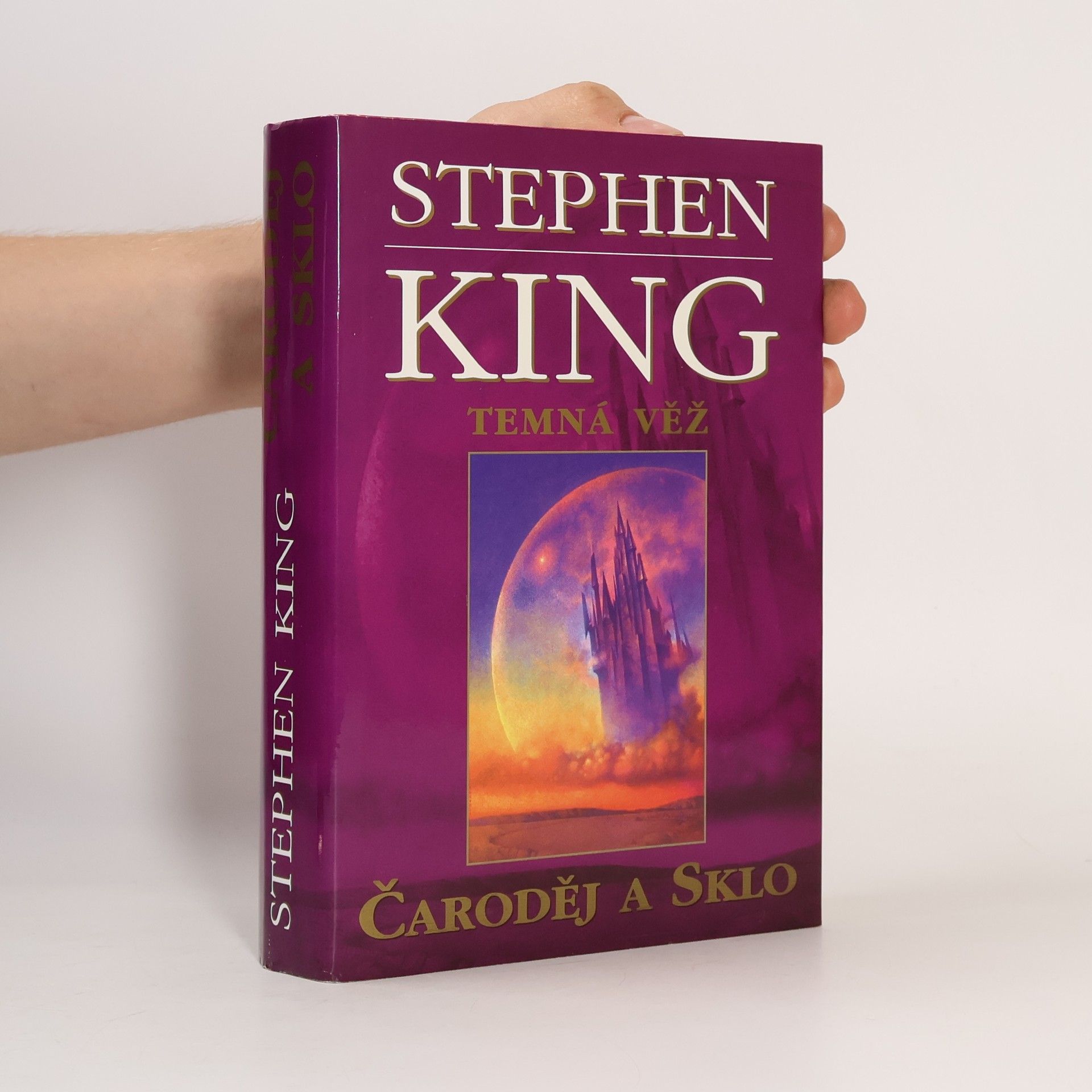 Stephen King Temná věž IV: Čaroděj a sklo