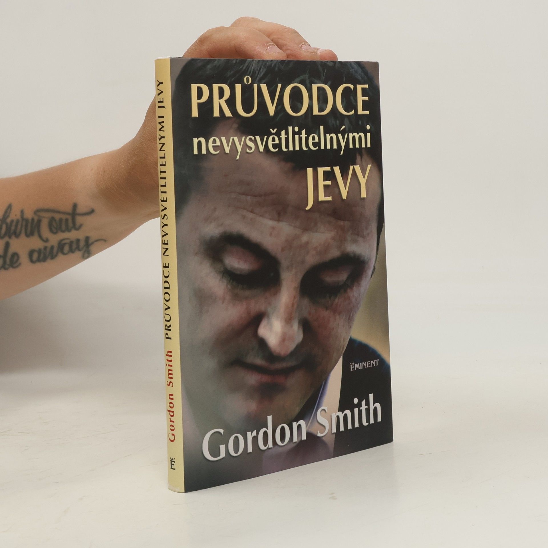 Gordon Smith Průvodce nevysvětlitelnými jevy