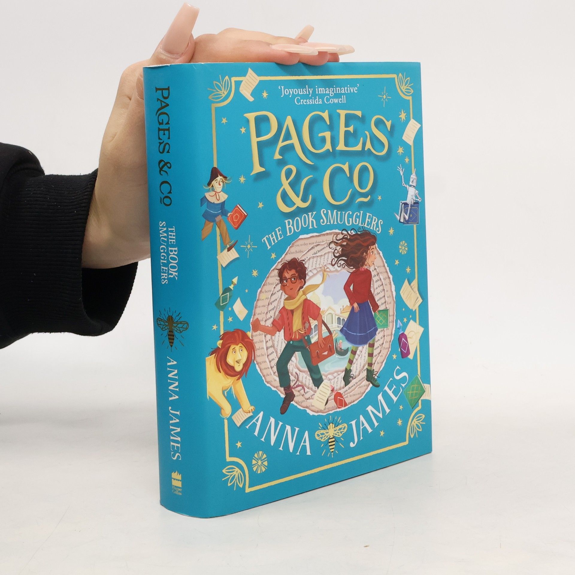 Anna James Pages & Co.: The Book Smugglers