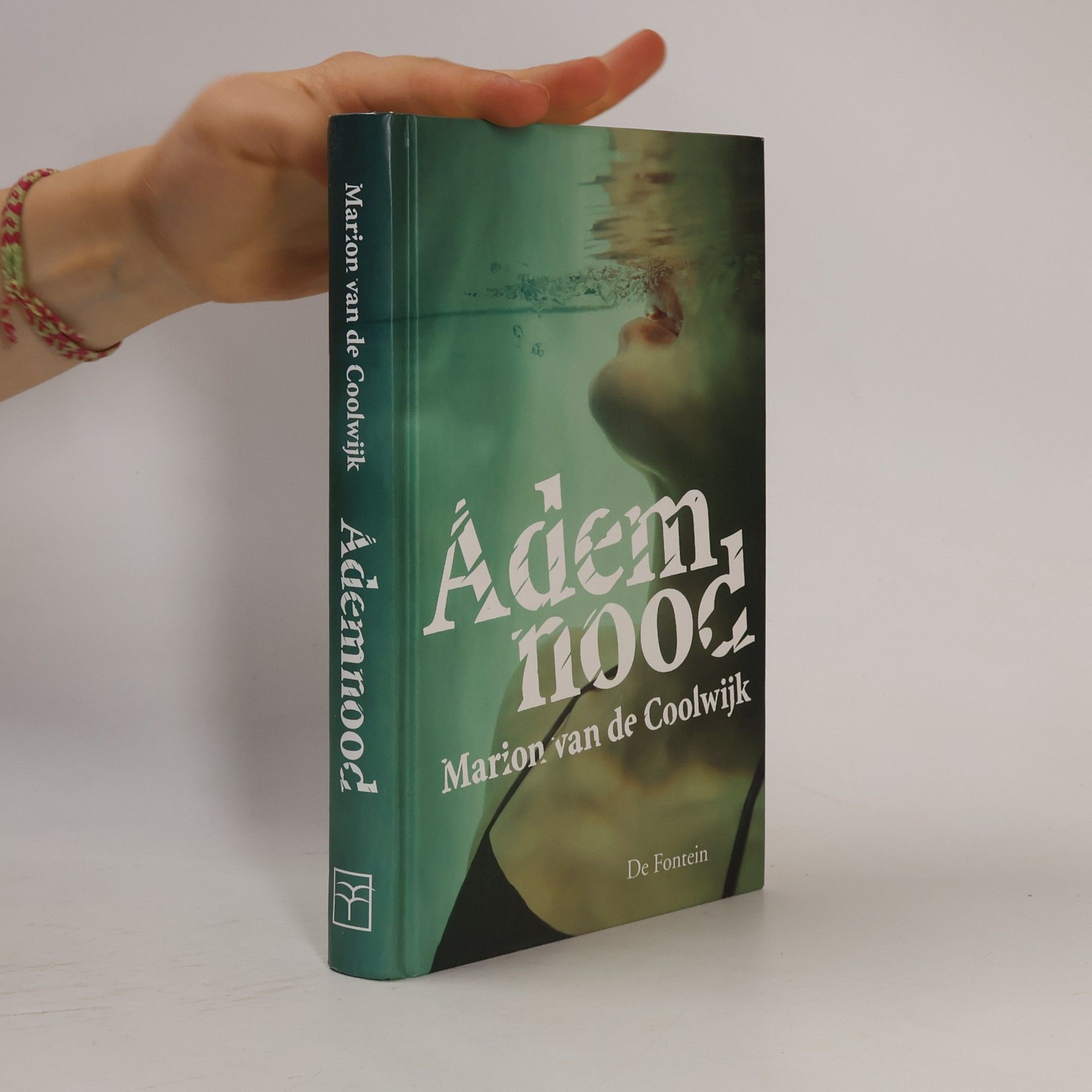 Marion Van de Coolwijk Ademnood