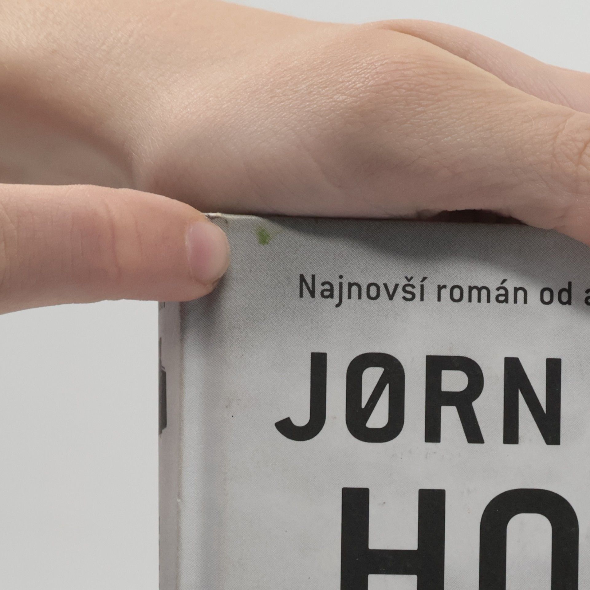 Jorn Lier Enger Thomas Horst Jaskynný muž
