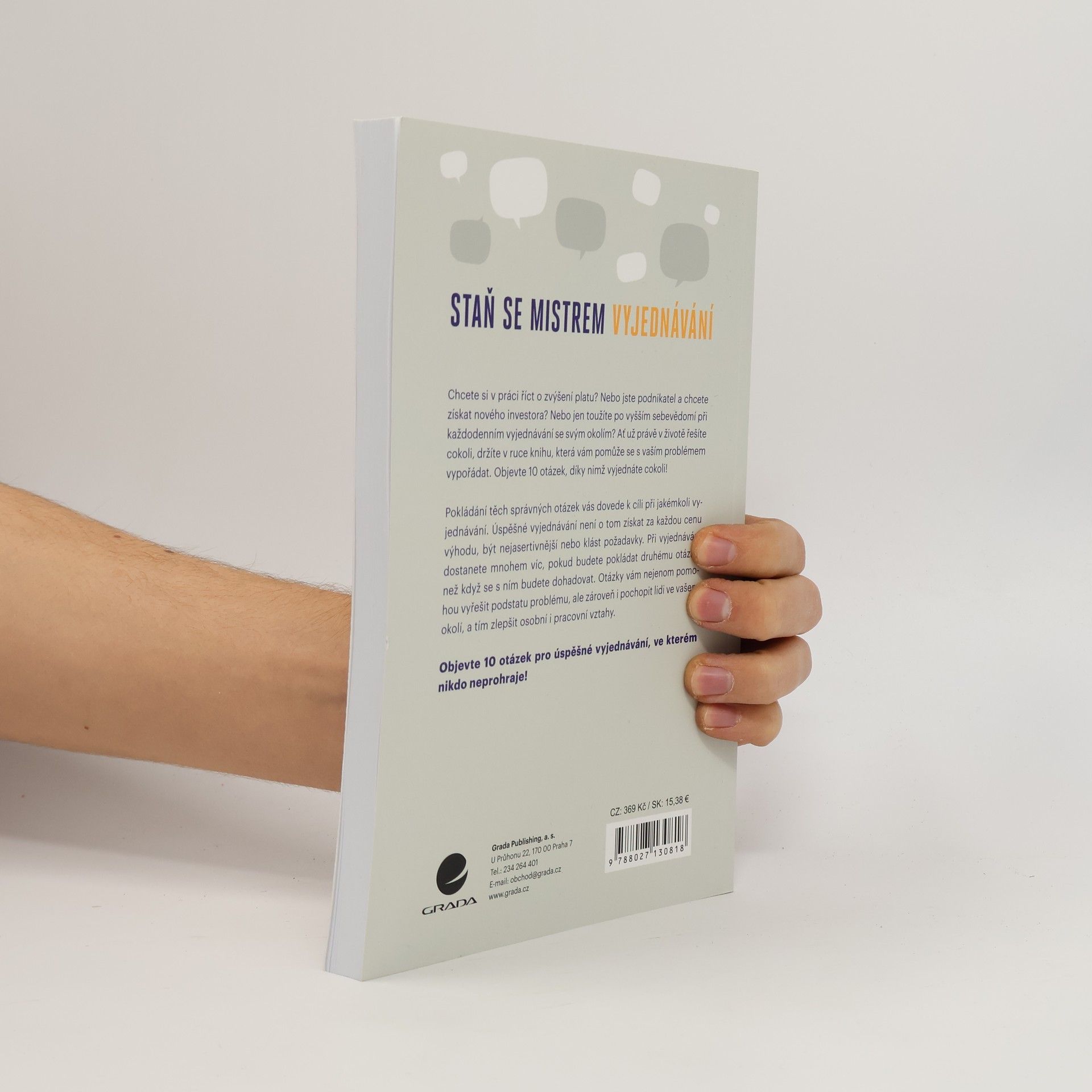 Alexandra Carter Staň se mistrem vyjednávání