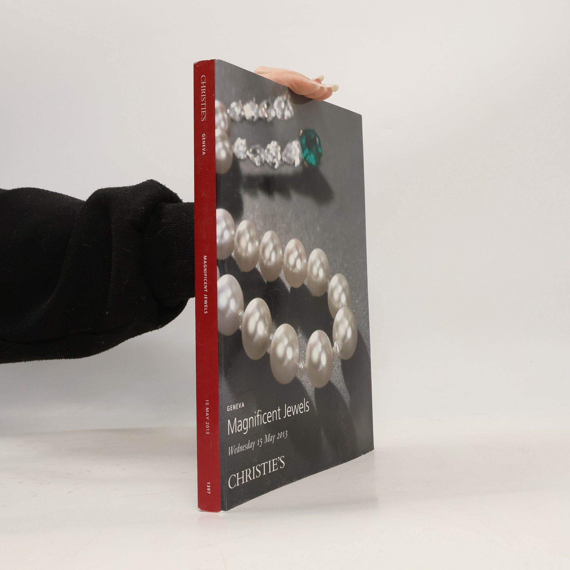 Various authors Magnificent Jewels