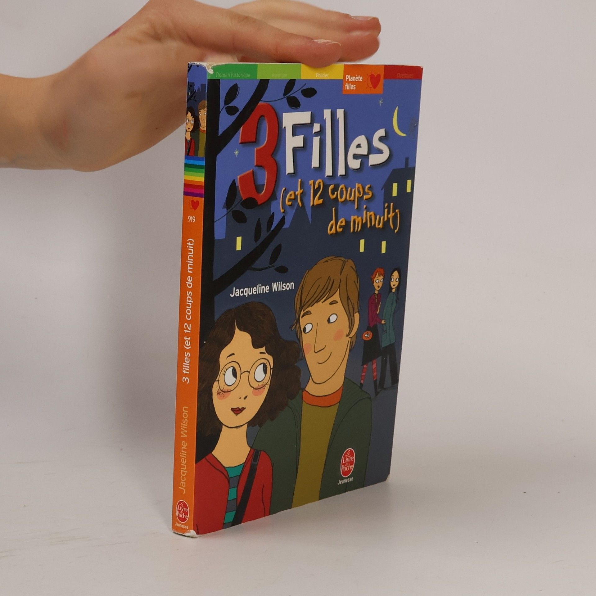 Jacqueline Wilson 3 filles et douze coups de minuit