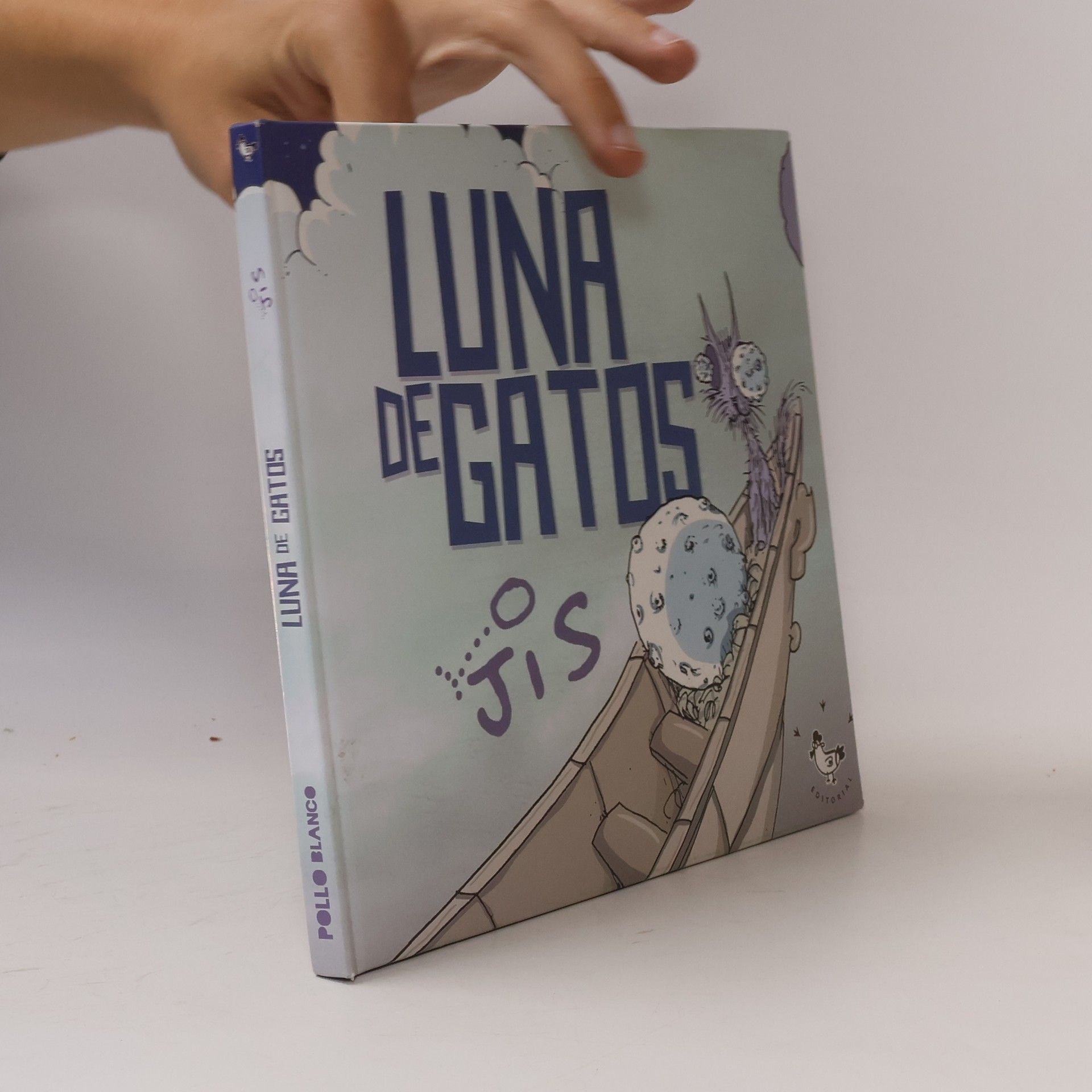 Jis  Luna de gatos