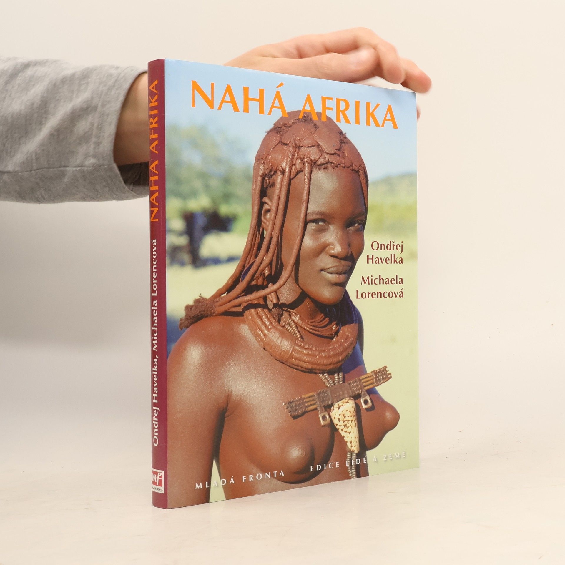 Various authors Nahá Afrika