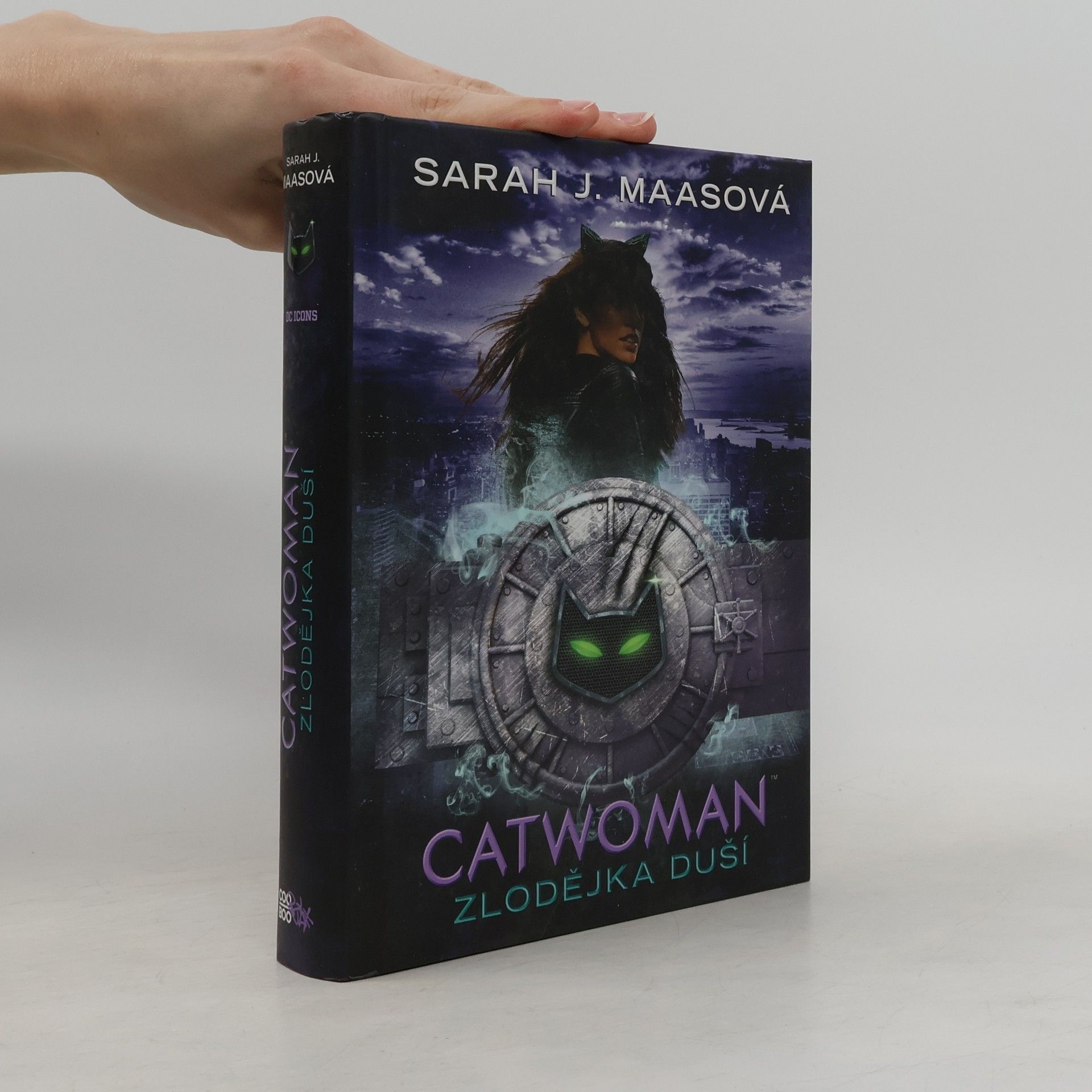 Sarah J. Maas Catwoman: Zlodějka duší