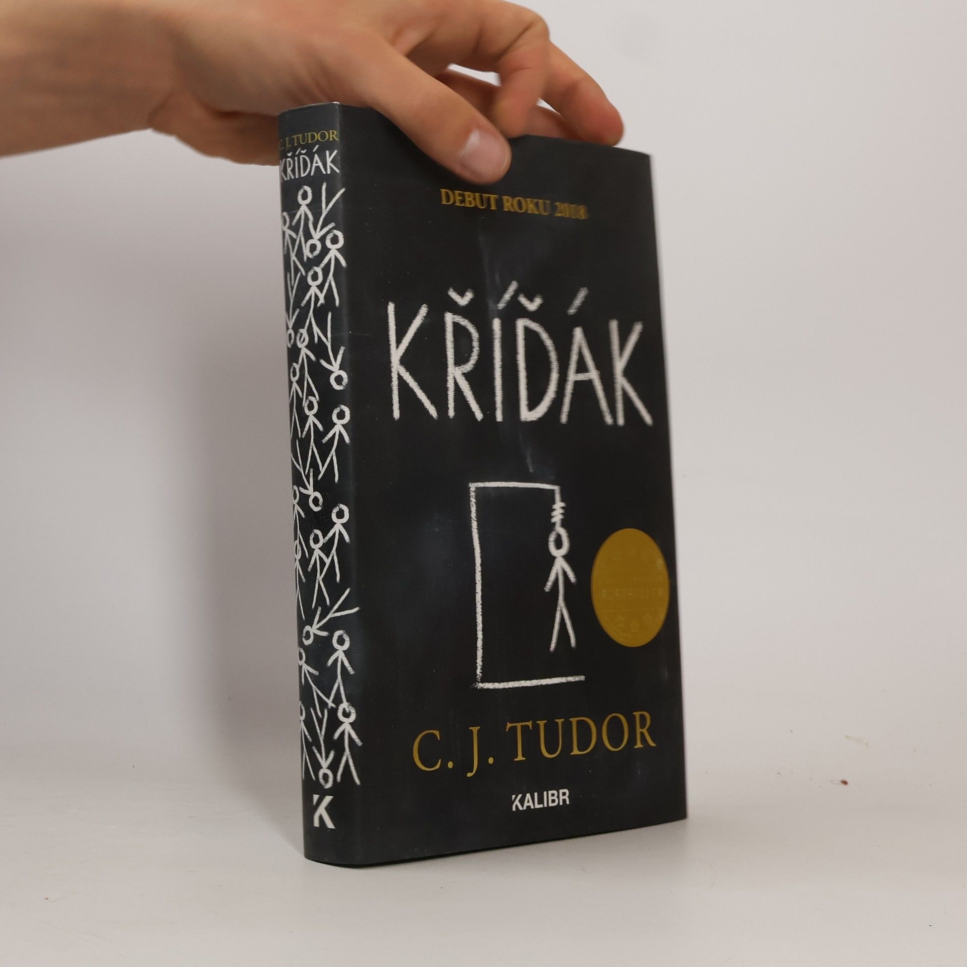 C.J. Tudor Kříďák
