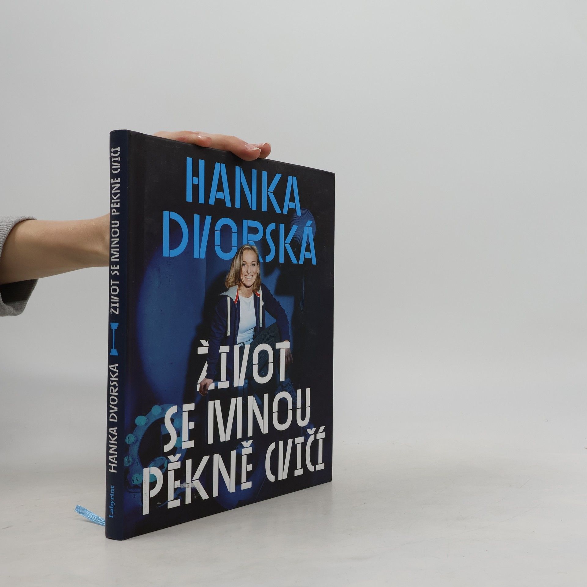 Hanka Dvorská Život se mnou pěkně cvičí