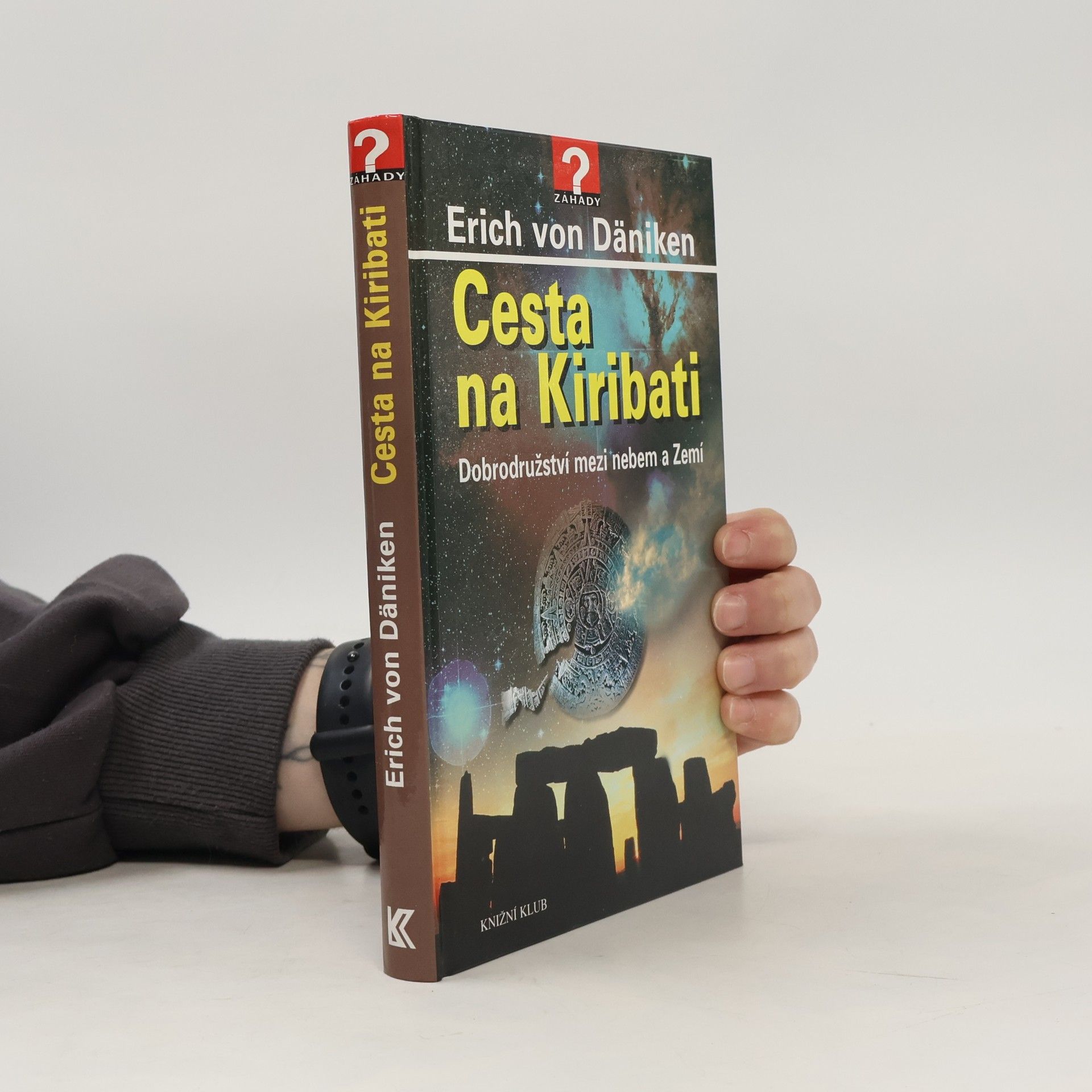 Erich von Däniken Cesta na Kiribati