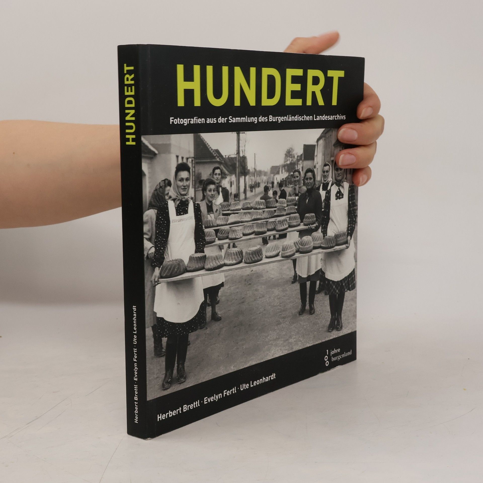 Hundert
