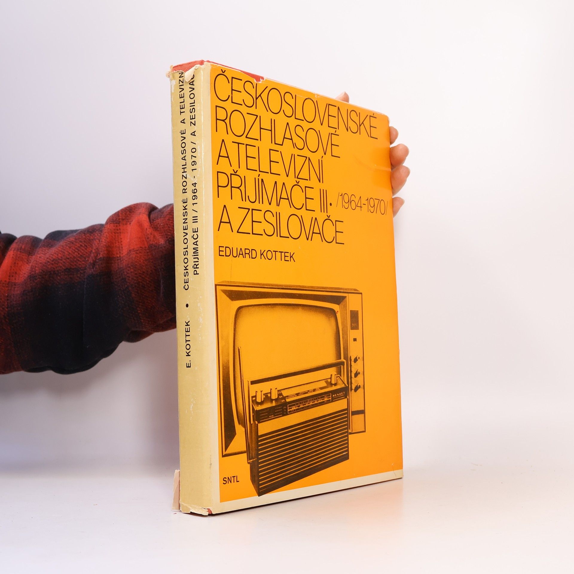 Eduard Kottek Československé rozhlasové a televizní přijímače III (1964 až 1970) a zesilovače