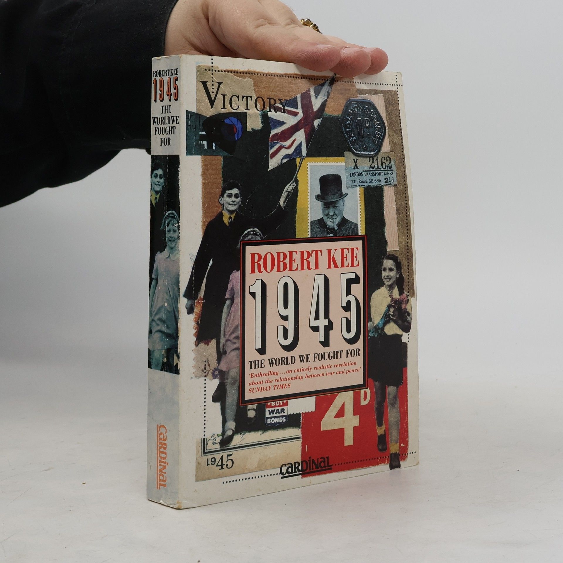1945