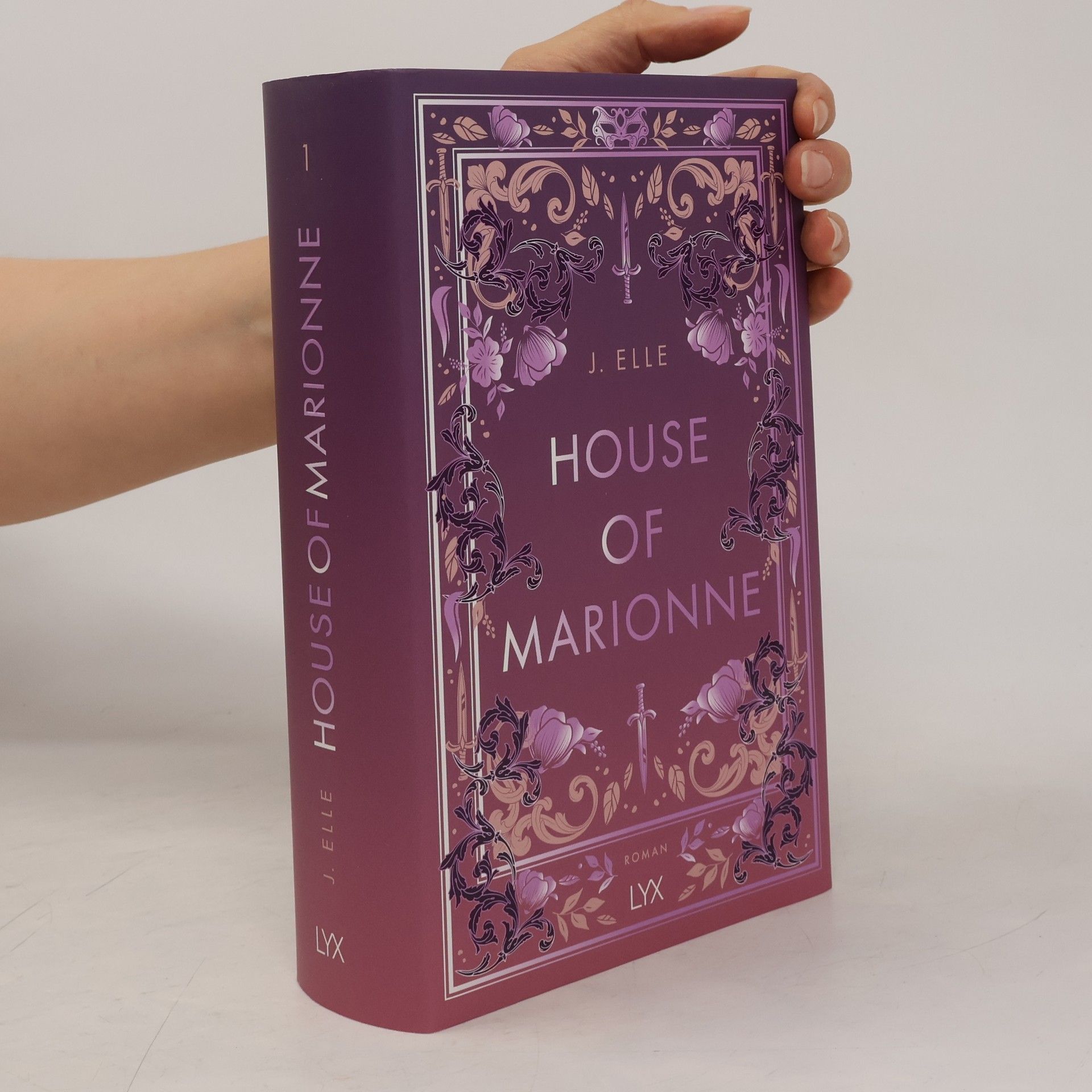 House of Marionne