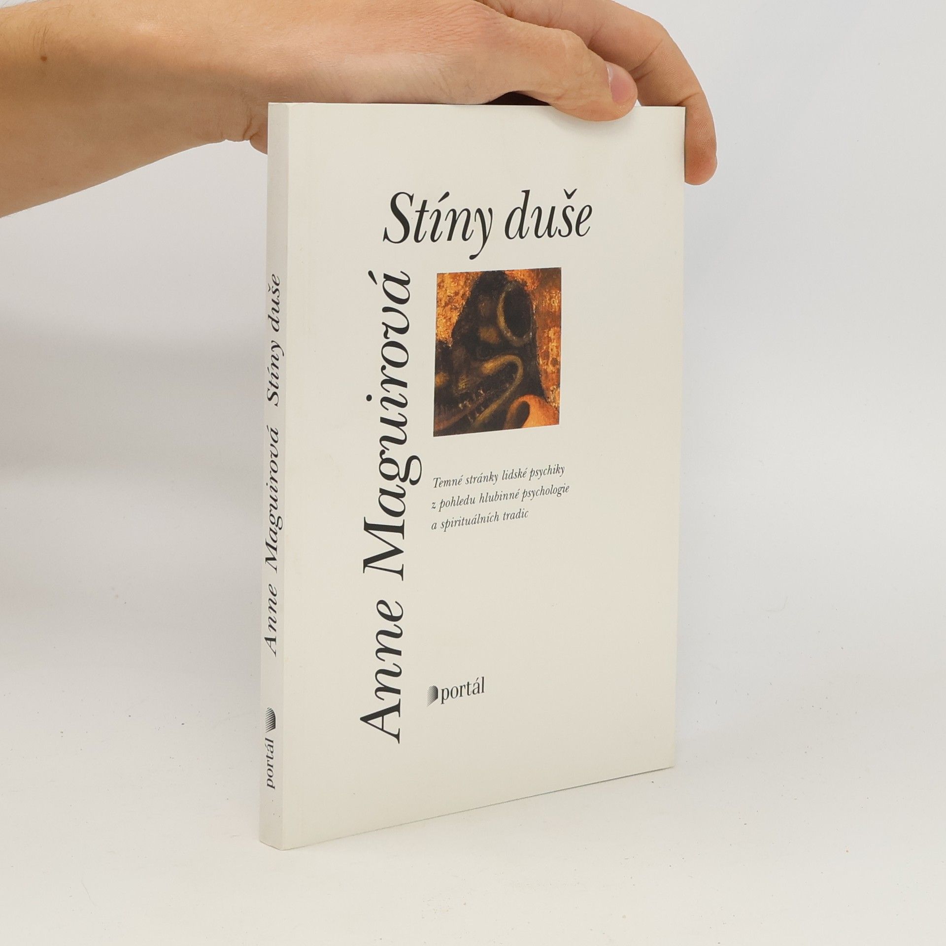 Anne Maguire Stíny duše
