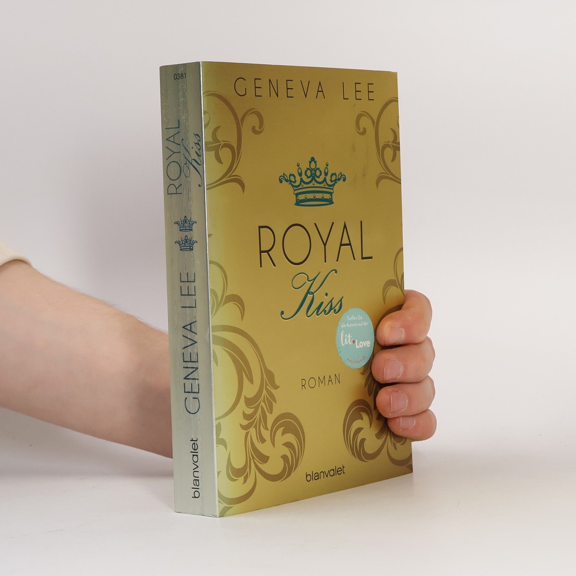 Geneva Lee Royal Kiss