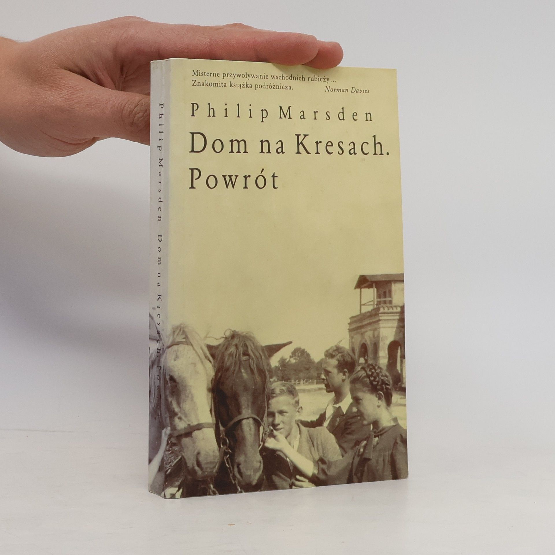 Dom na Kresach powrót