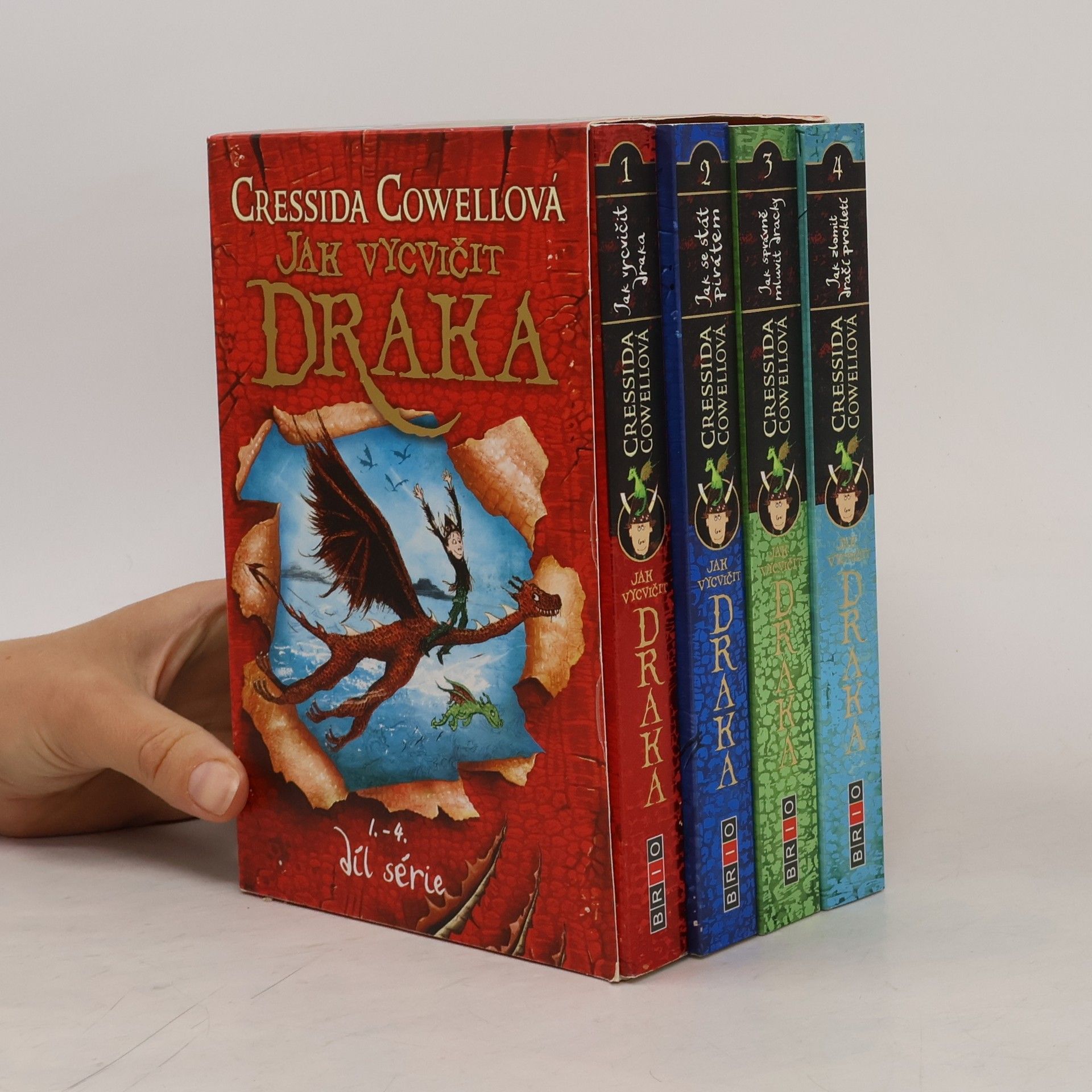 Cressida Cowell Jak vycvičit draka 1-4 BOX