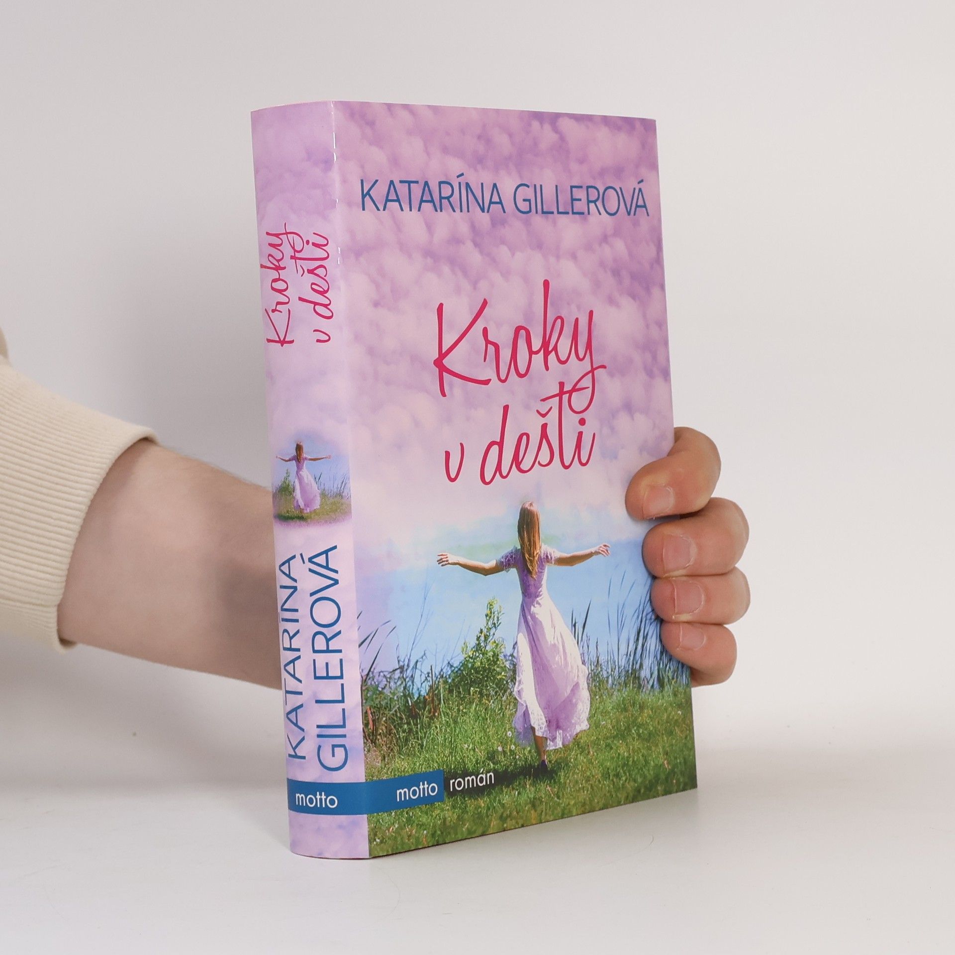 Katarína Gillerová Kroky v dešti