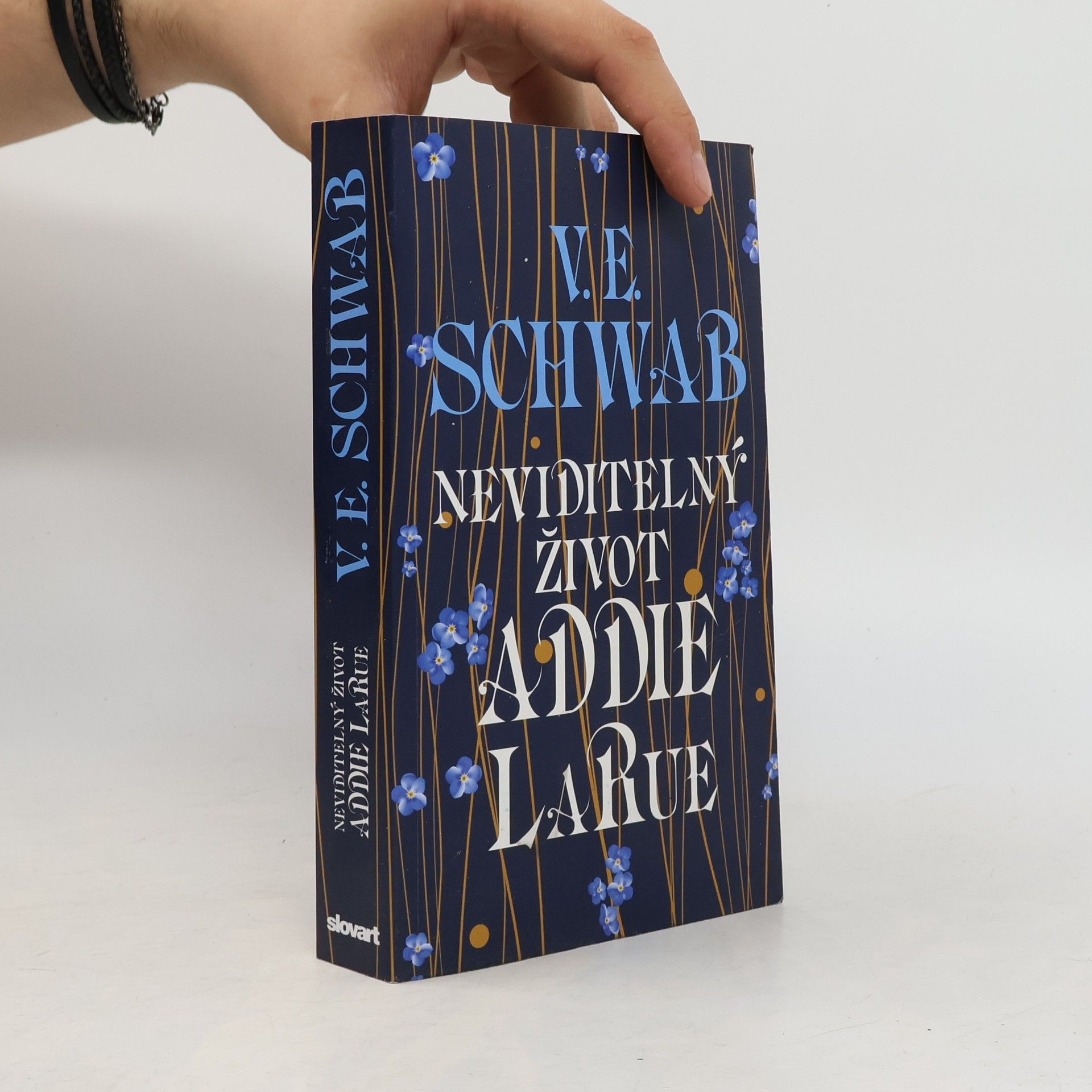 Victoria Schwab Neviditelný život Addie LaRue